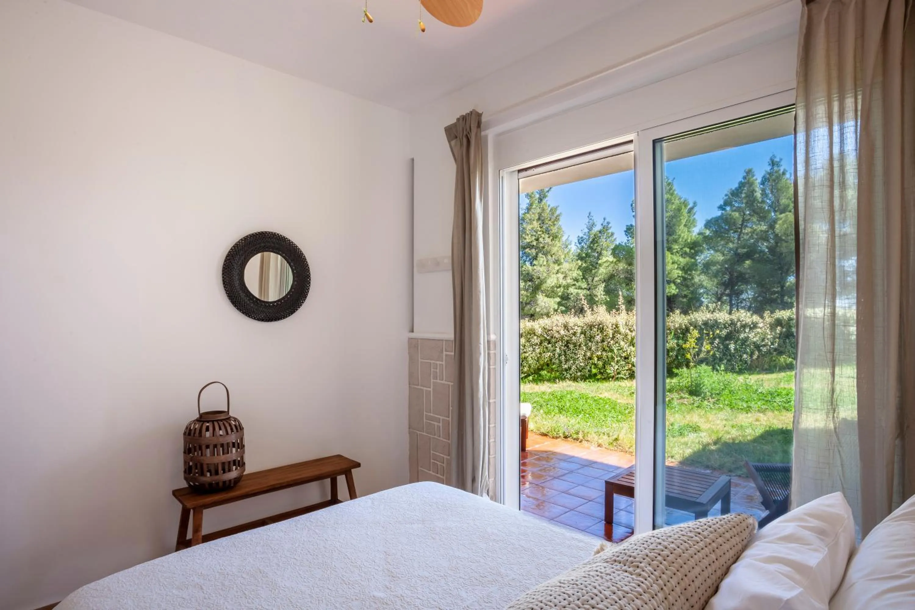 Garden view, Bed in Alterra Vita Homes By the Sea