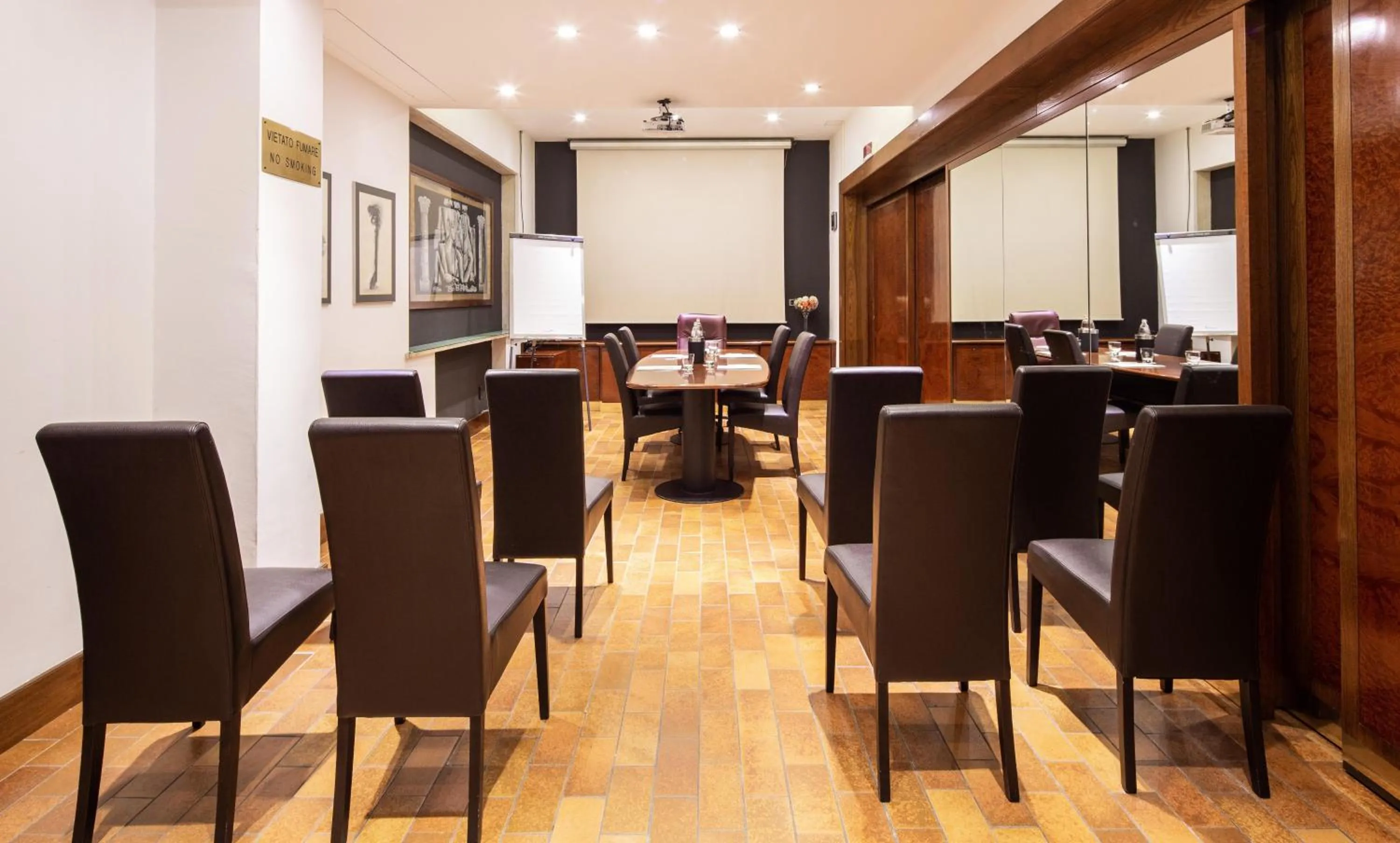 Meeting/conference room in Jet Hotel, Sure Hotel Collection by Best Western