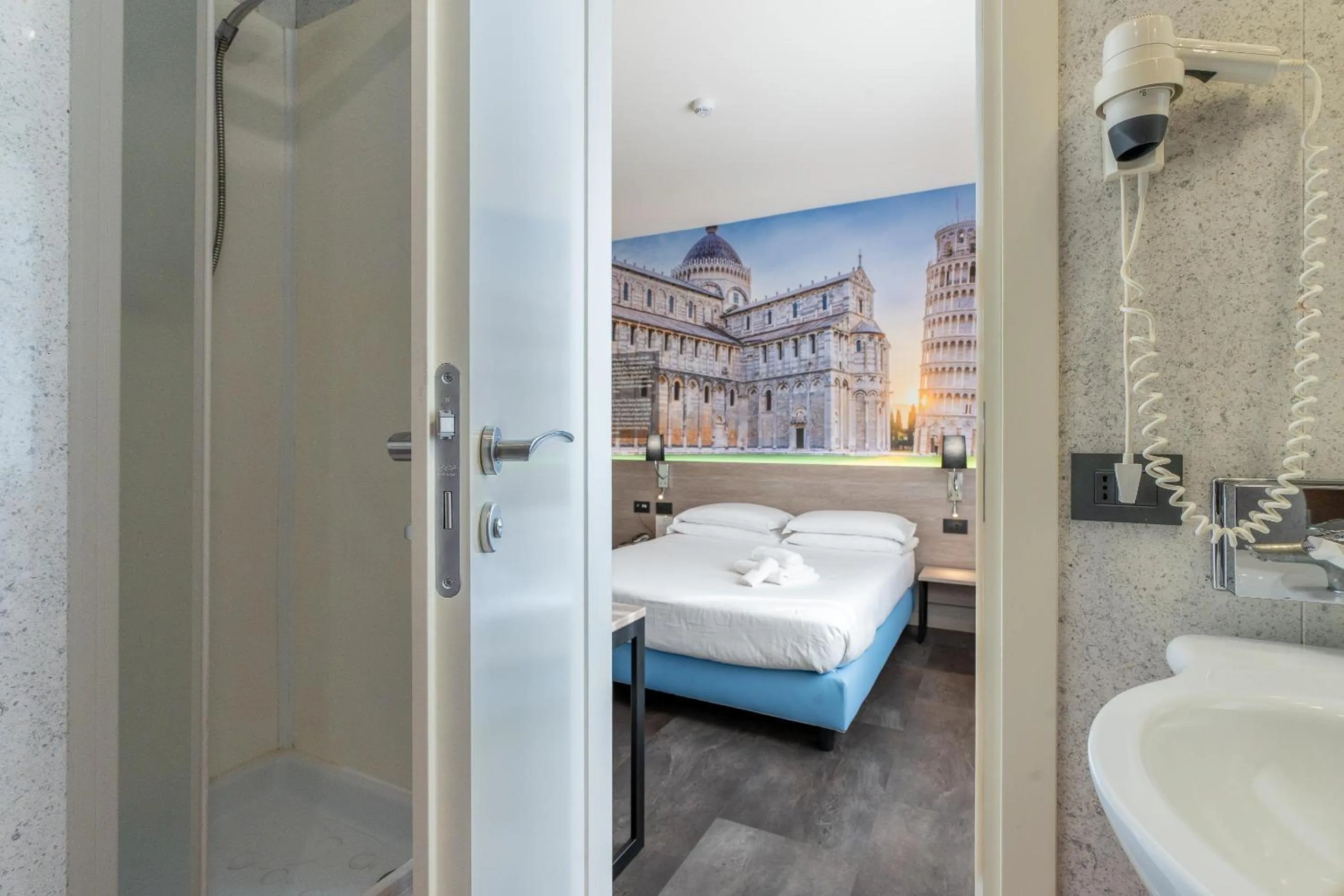 Bedroom, Bed in Jet Hotel, Sure Hotel Collection by Best Western