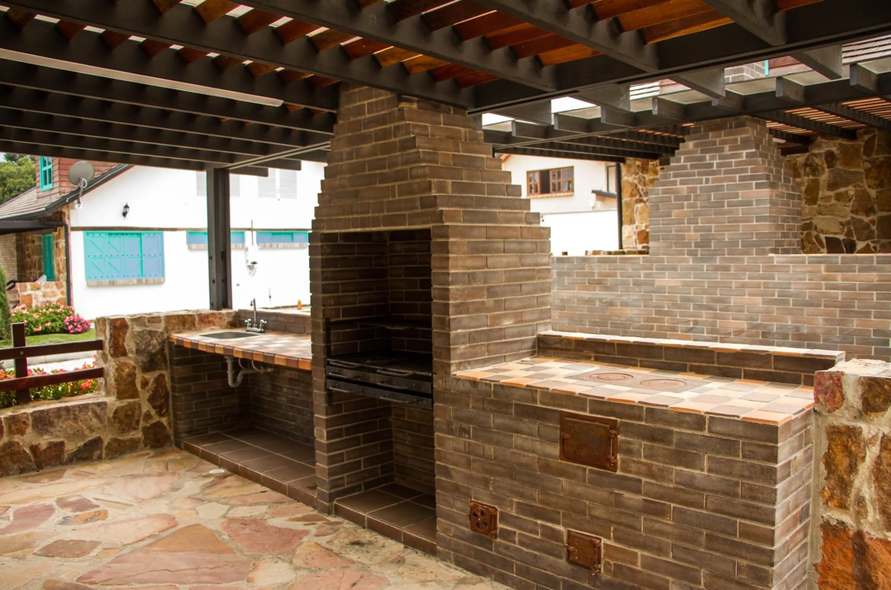 BBQ facilities in Hotel Mesa De Los Santos
