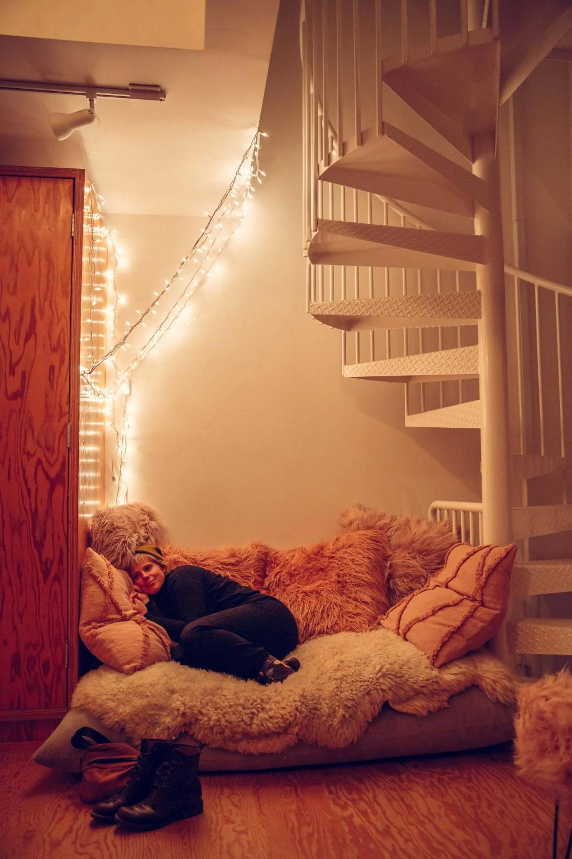 Communal lounge/ TV room in STAY OPEN Venice Beach