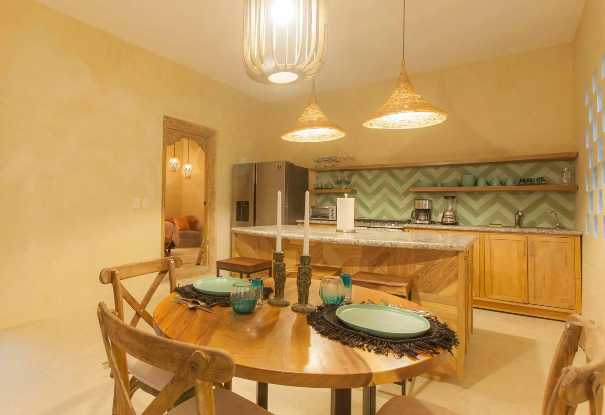 Dining area in Casa Bella Verde- stunning apartment in the center of town