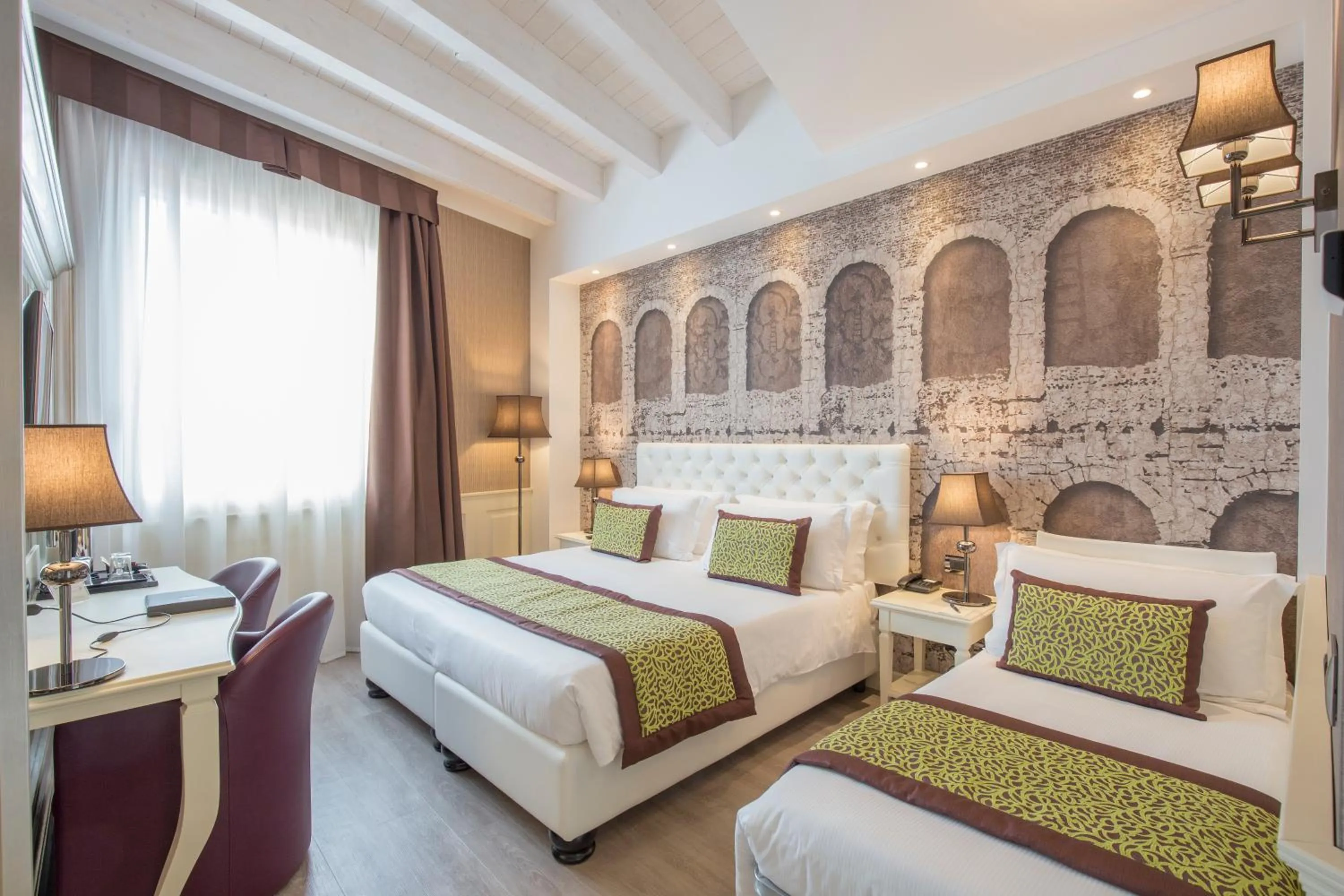 Photo of the whole room, Bed in Hotel San Pietro