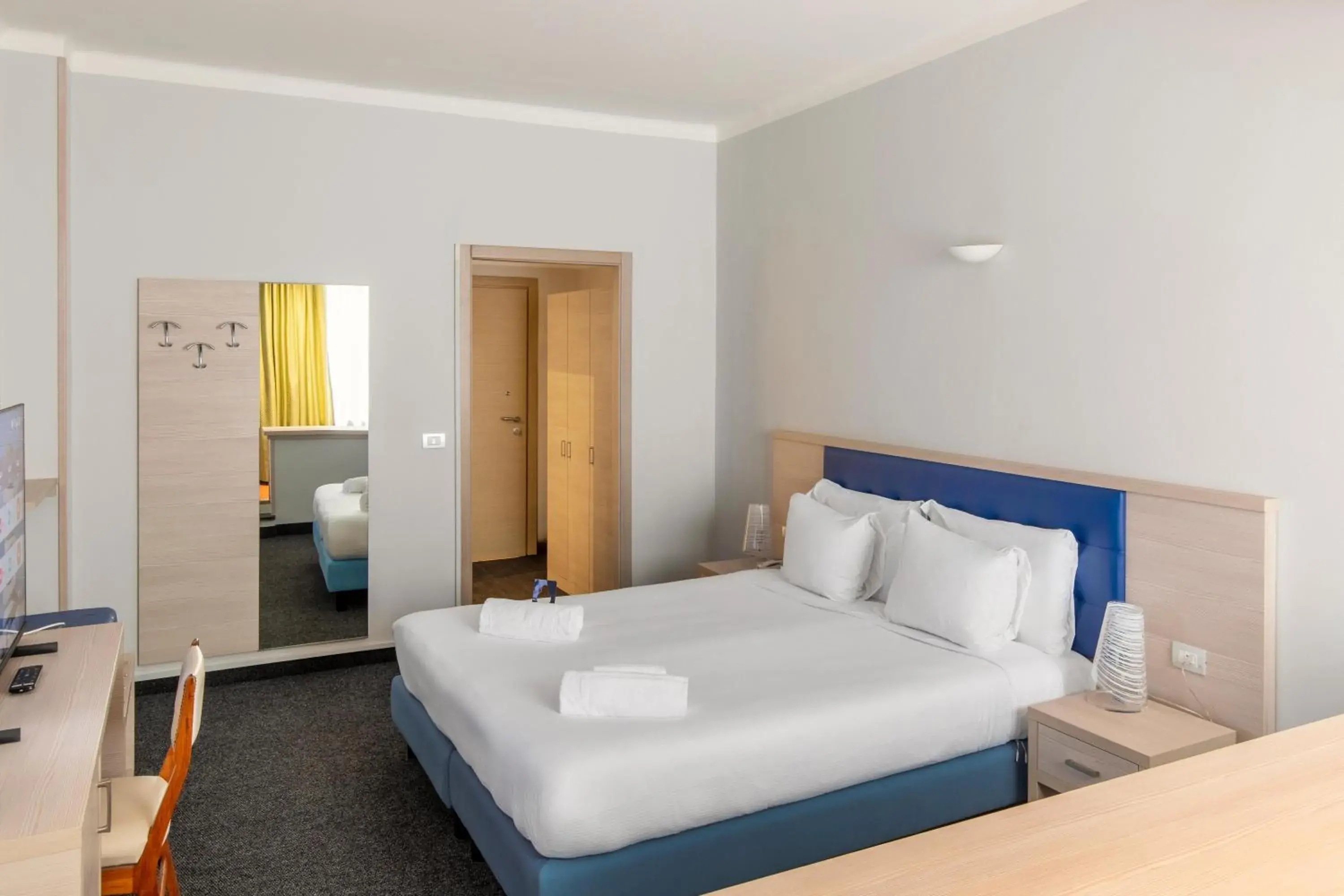 Standard Double or Twin Room in B&B Hotels Park Hotel Suisse Santa Margherita Ligure Standard Double or Twin Room in B&B Hotels Park Hotel Suisse Santa Margherita Ligure