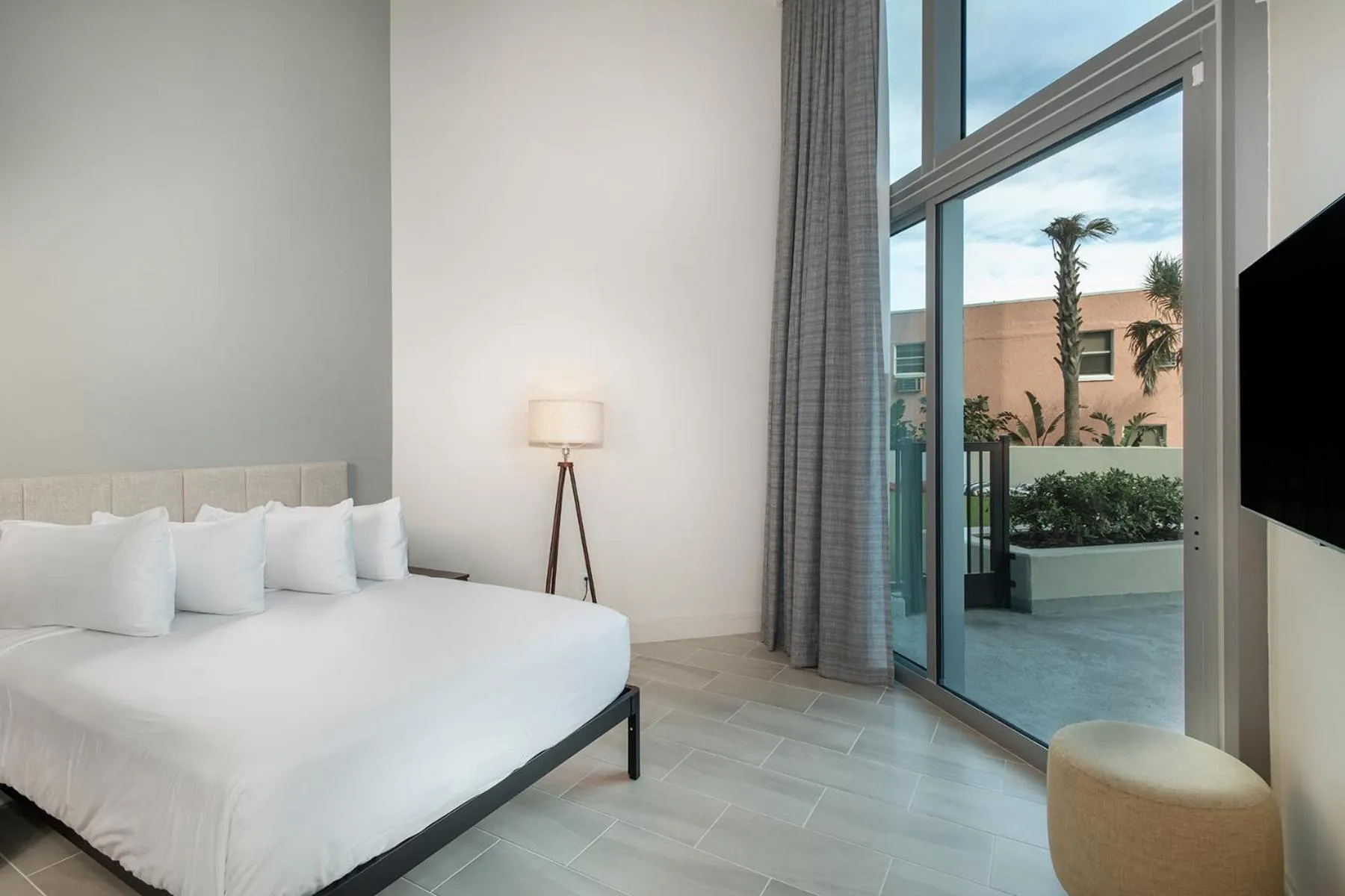 Bedroom, Bed in Max Beach Resort