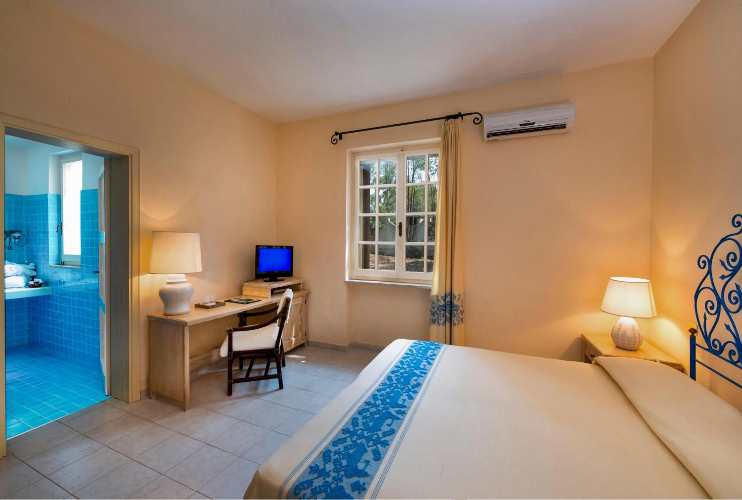 Bedroom in Luna Sardinia