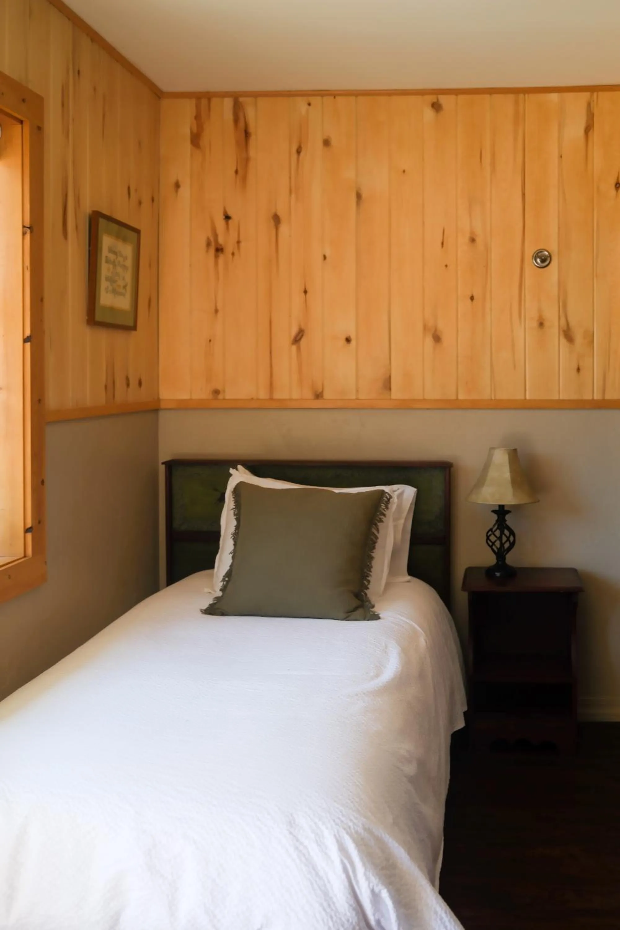 Bed in Rocky Mountain Inn