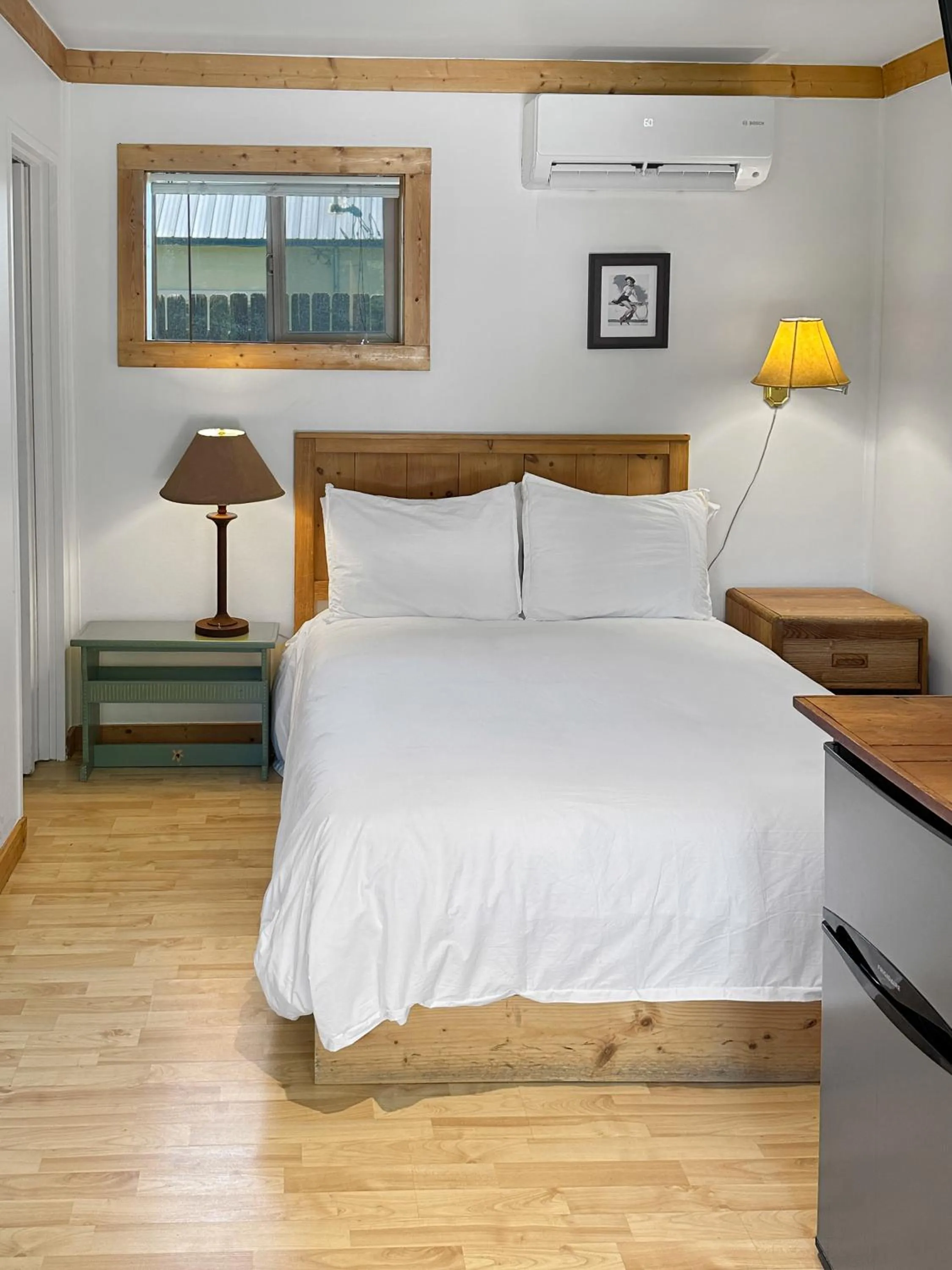 Bed in Rocky Mountain Inn