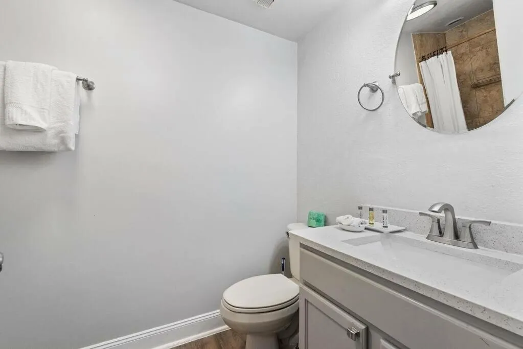 Other in The Enclave Hotel and Suites