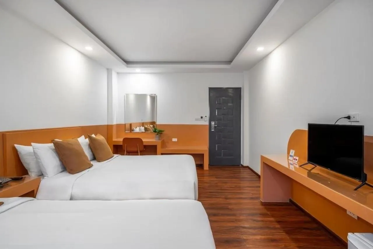 Photo of the whole room, Bed in The Ram Hotel