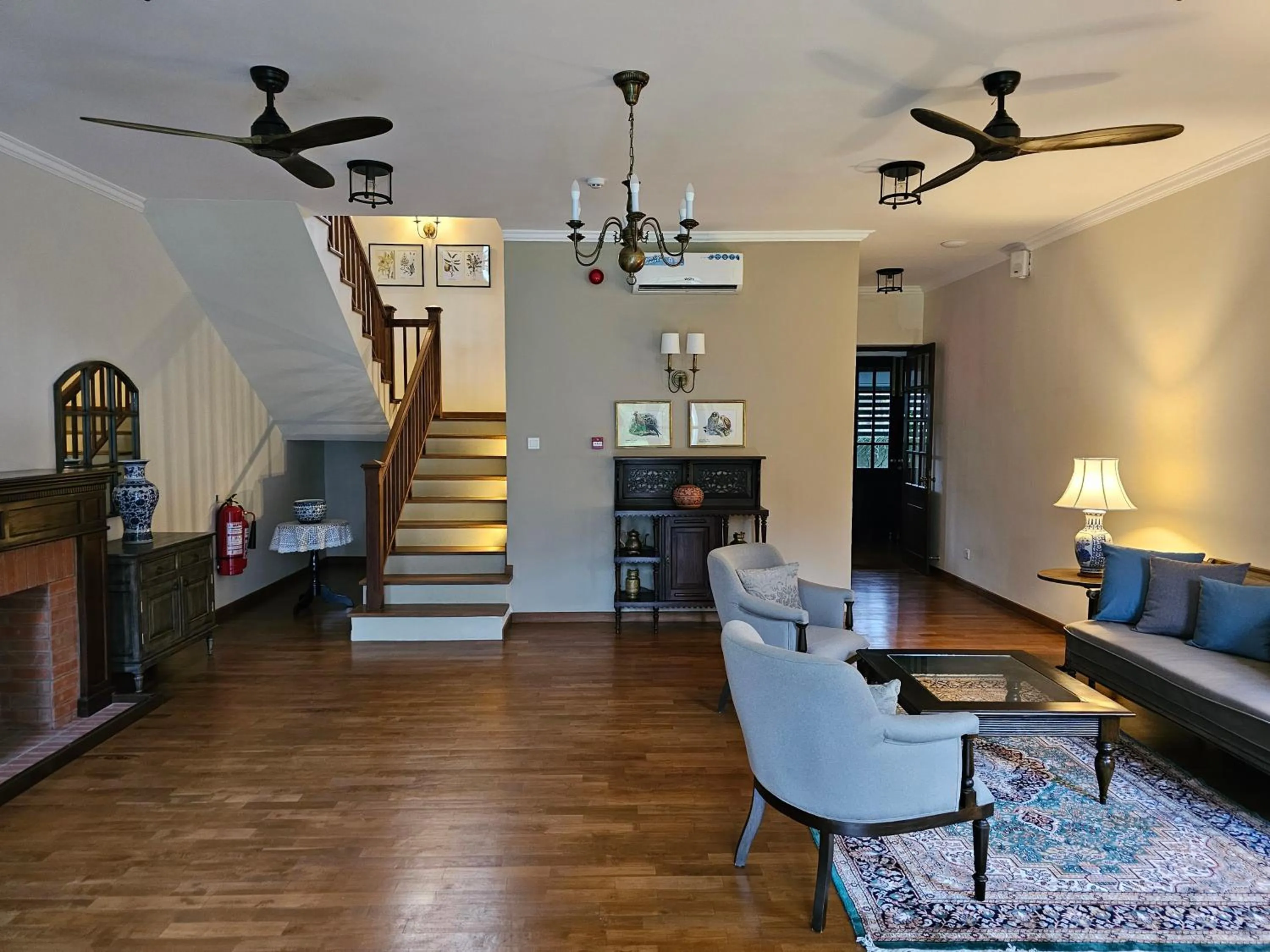 Seating area in Chimneys Nuwara Eliya