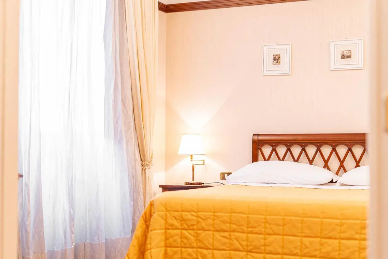 Superior Double Room - single occupancy in Hotel&Ristorante Miramonti Palazzo Storico Superior Double Room - single occupancy in Hotel&Ristorante Miramonti Palazzo Storico