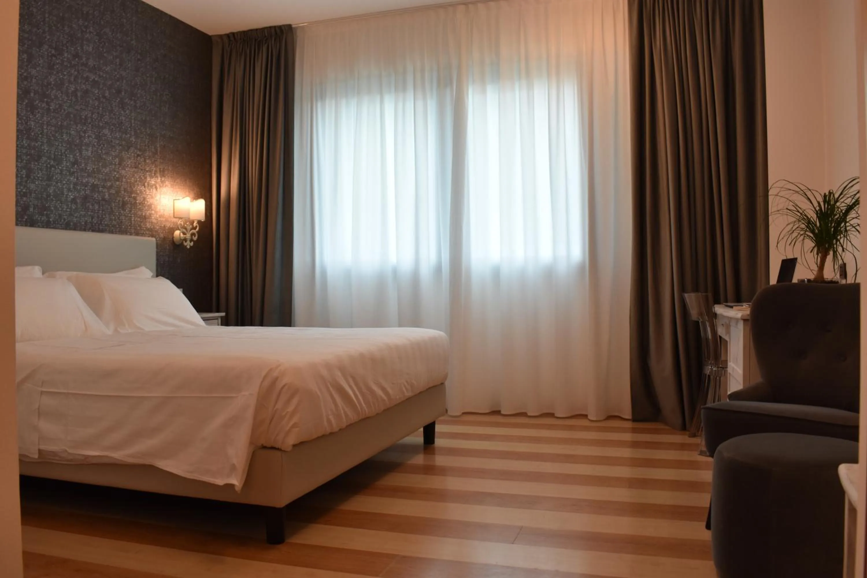 Bedroom, Bed in Hotel Portavaldera