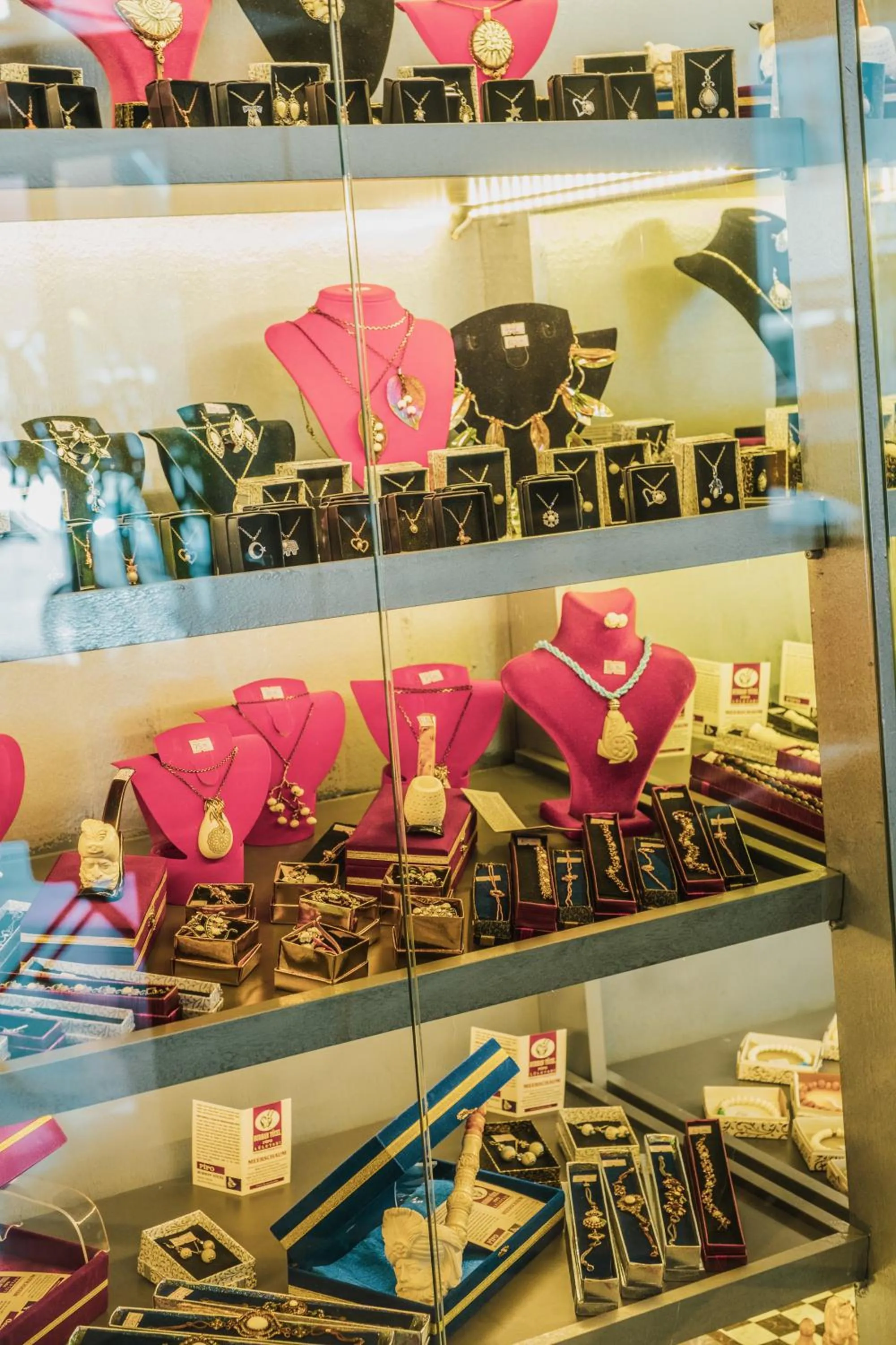 Shopping Area in INN TOWN HOTEL