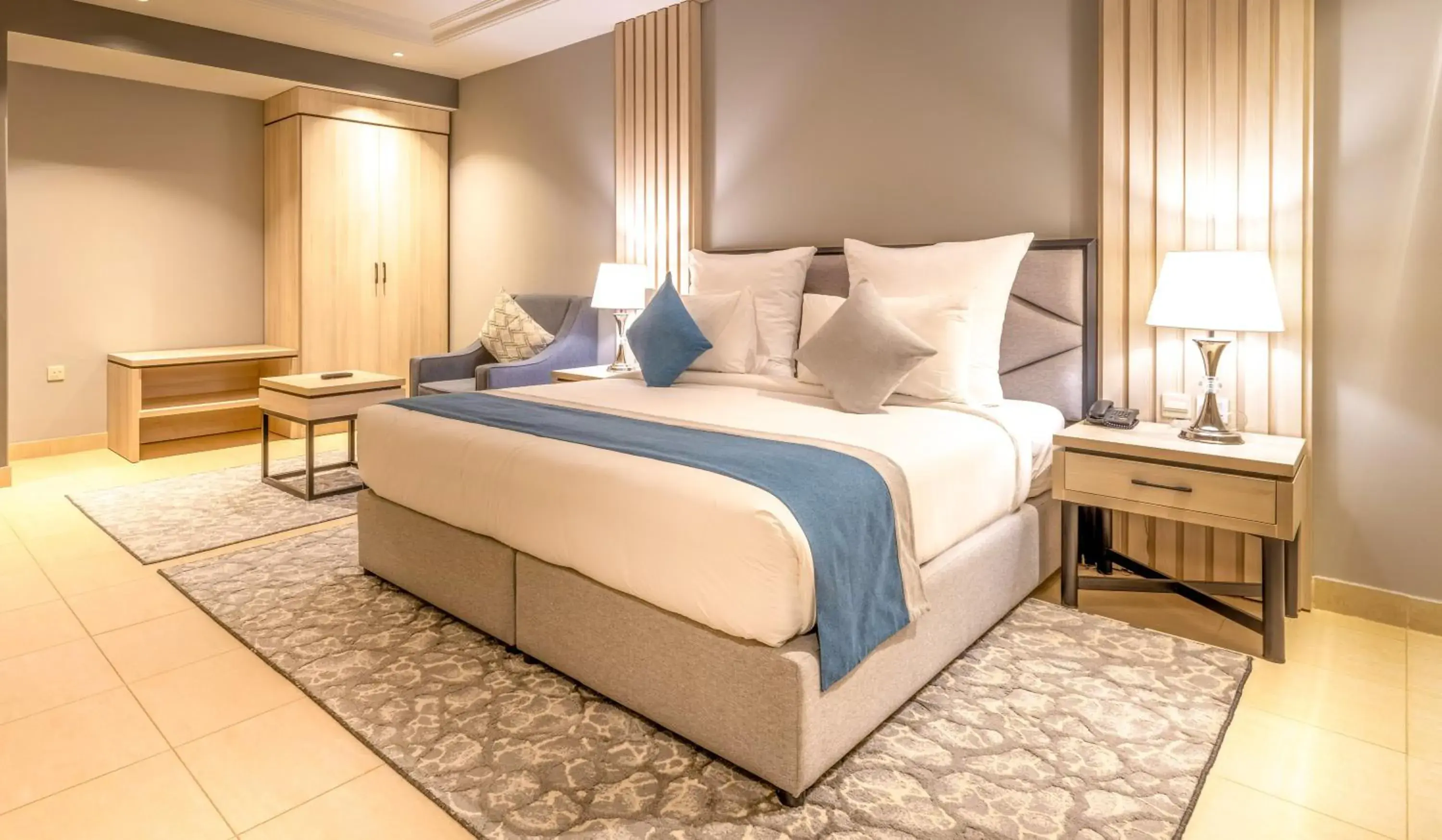 Superior King Room in Enala Hotel Apartments- Tabuk Superior King Room in Enala Hotel Apartments- Tabuk