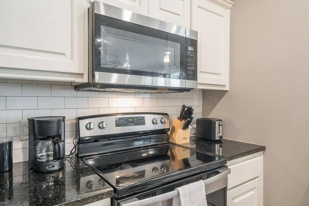 Kitchen or kitchenette in Home sweet home- great access to hospitals and everything