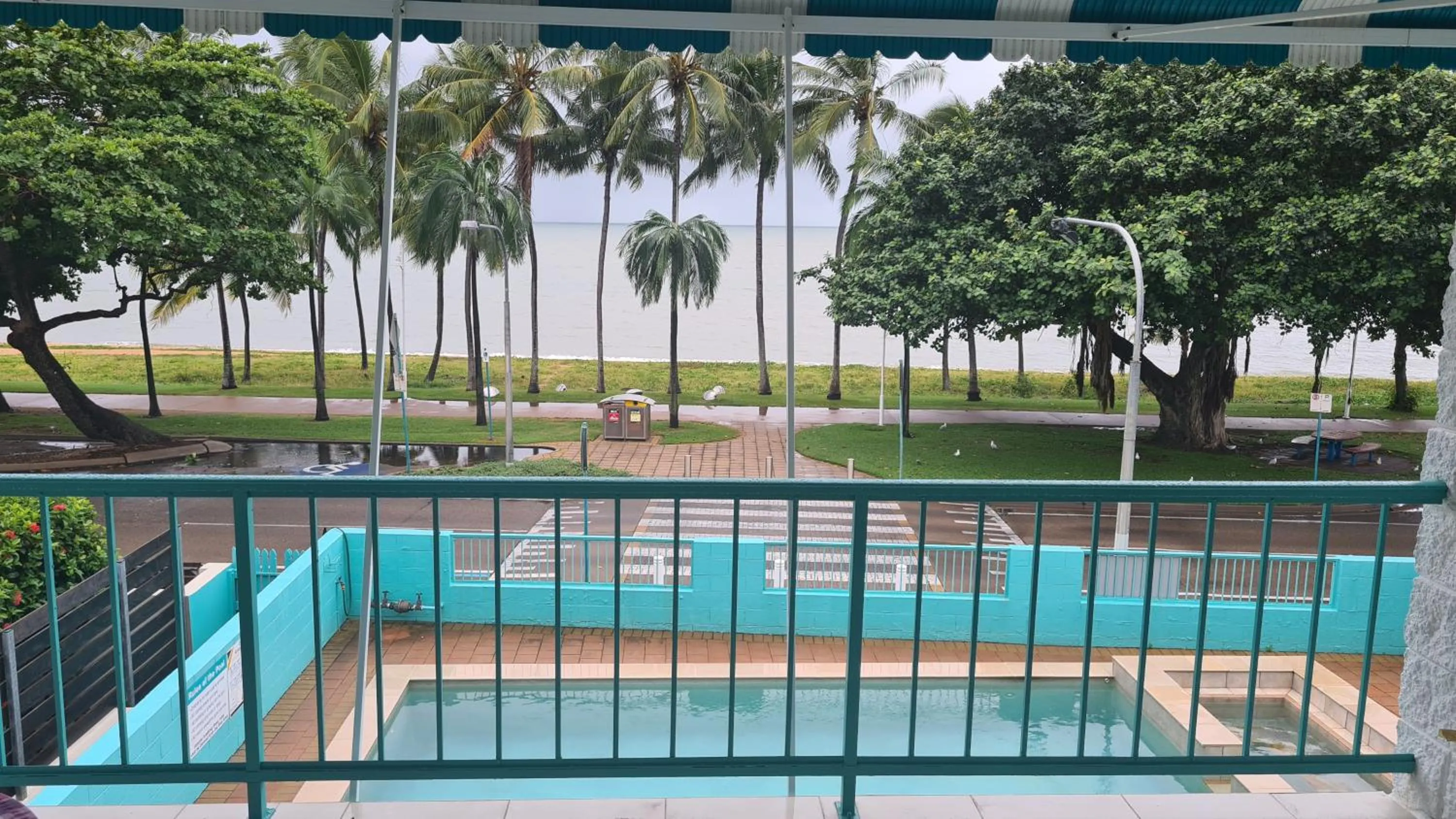 Balcony/Terrace in Emthree Seaside Apartments