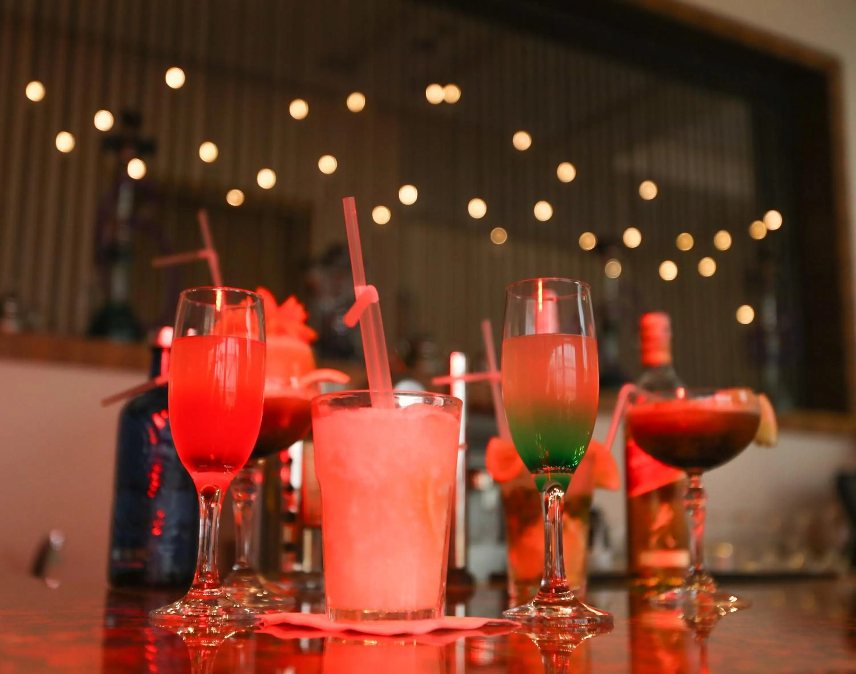 Restaurant/places to eat in SUMAHAN SUITES & SPA