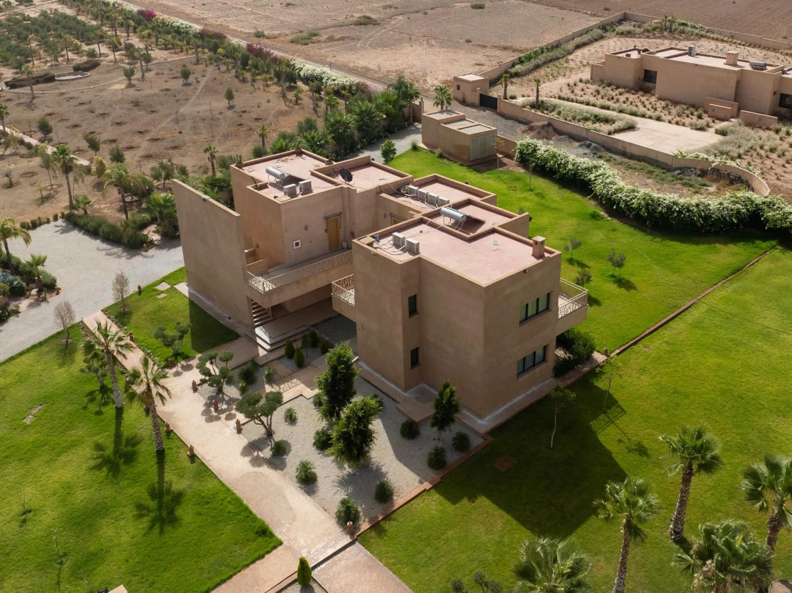 SUMAHAN SUITES & SPA