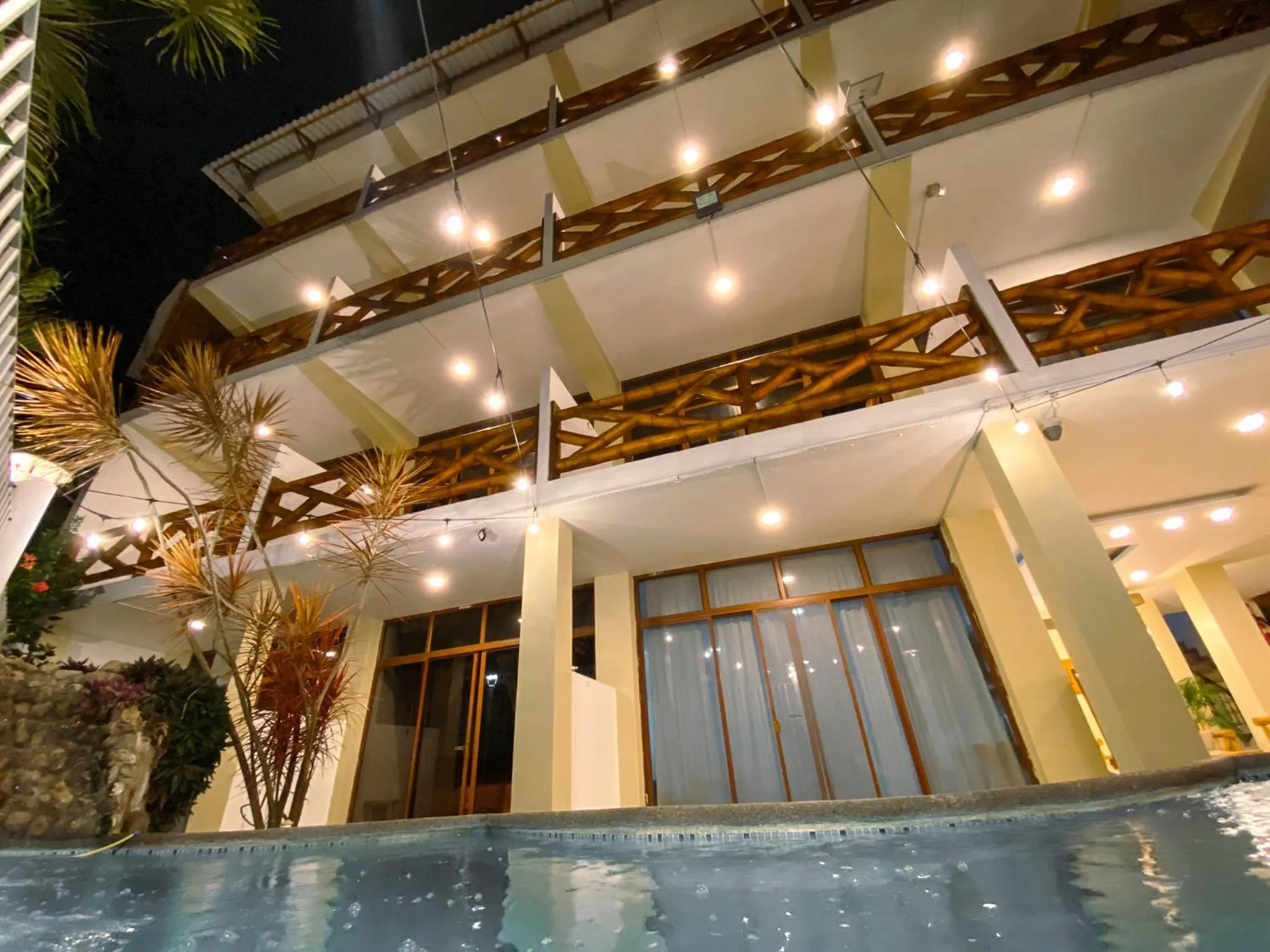 Property building in Hotel Sol y Playa Montañita