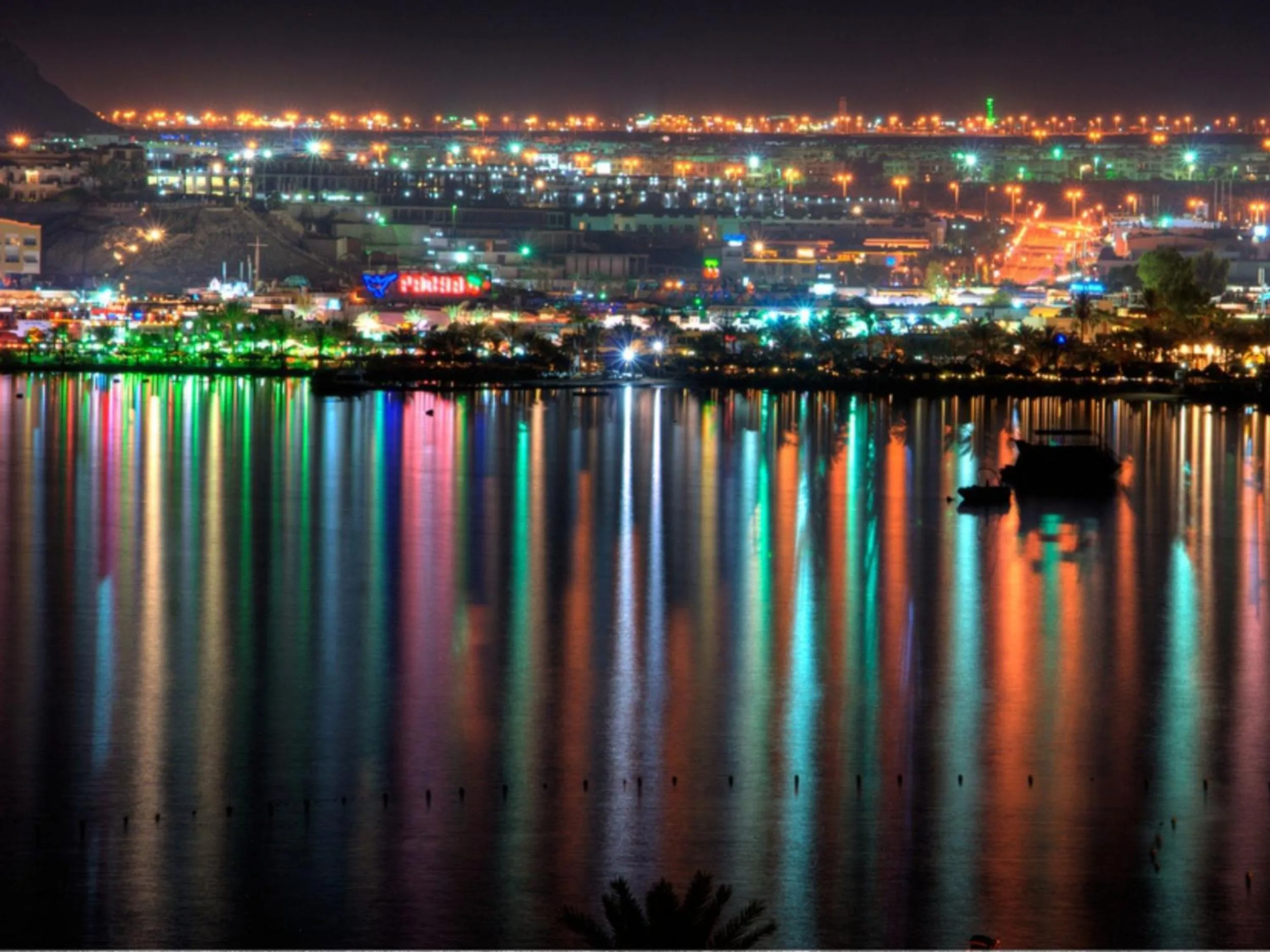 Neighbourhood in Sanafir Hotel - El Pacha Suites Sharm - Adults Only