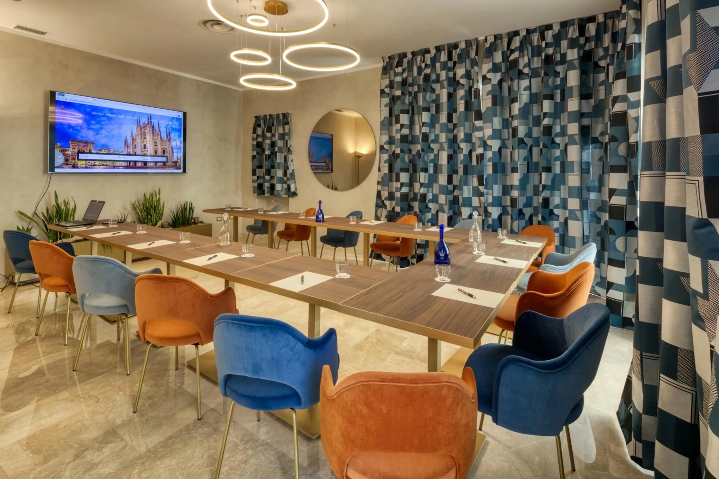 Communal lounge/ TV room in Hotel Nasco