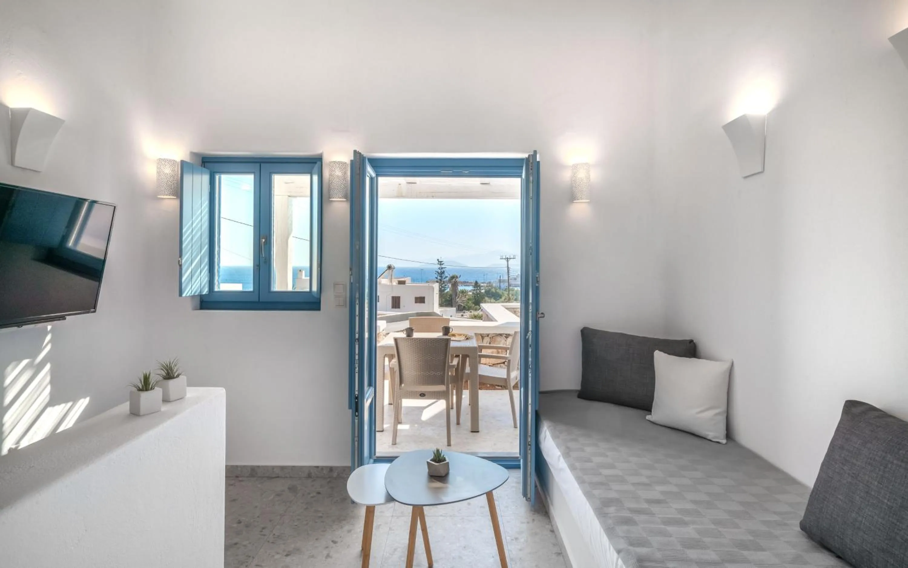 Balcony/Terrace in Camvillia Donoussa Village Suites