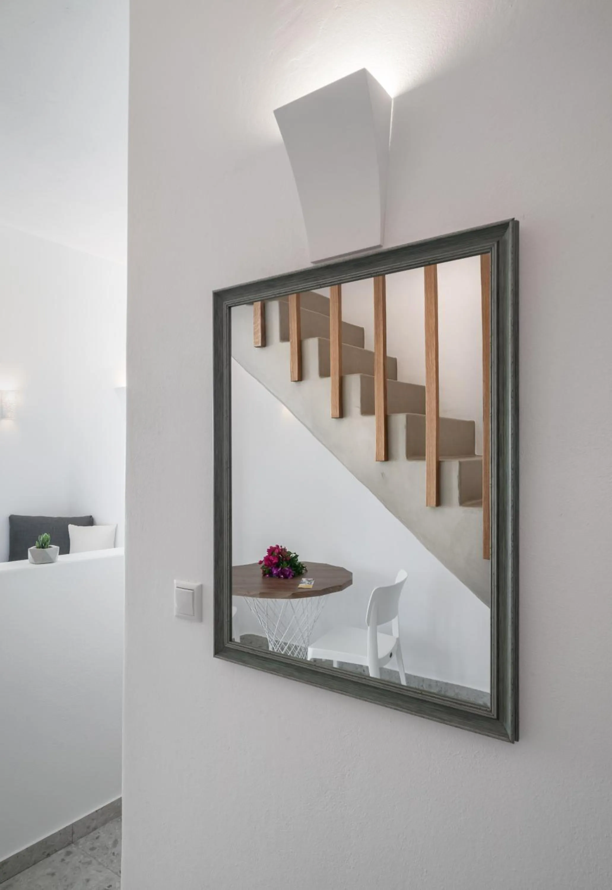 Communal lounge/ TV room in Camvillia Donoussa Village Suites