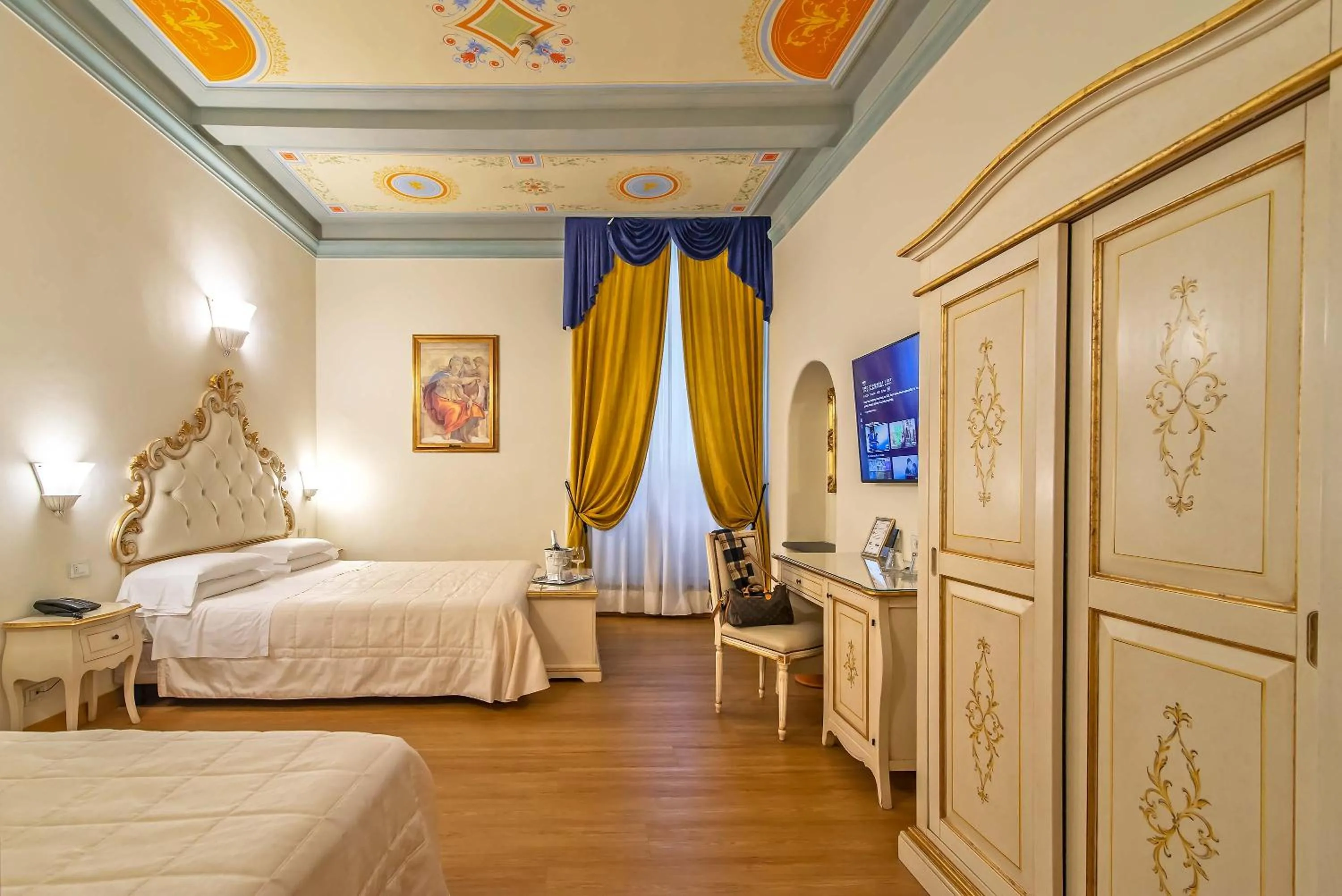 Bed in Hotel Porta Faenza