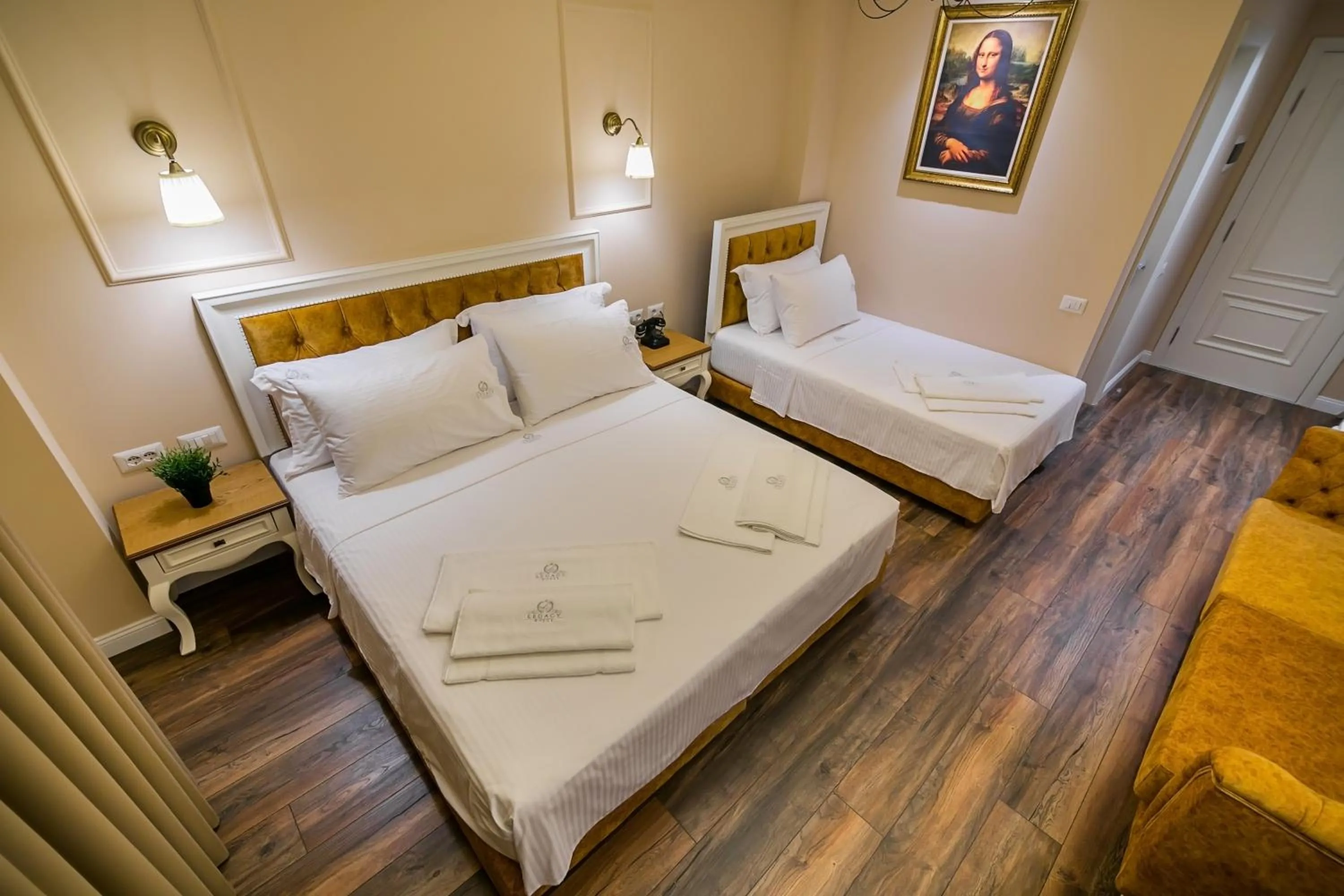 Bedroom, Bed in Legacy Boutique Hotel