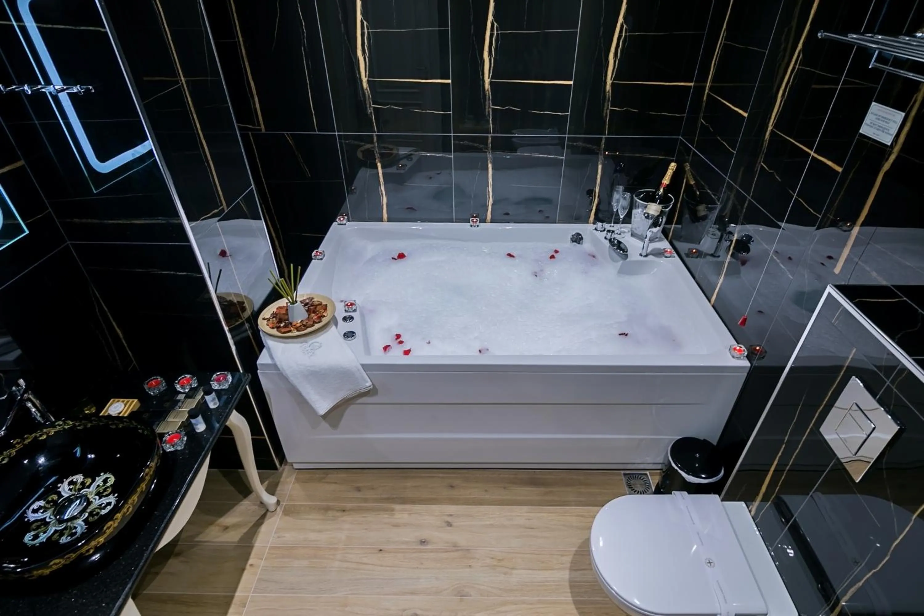 Toilet in Legacy Boutique Hotel