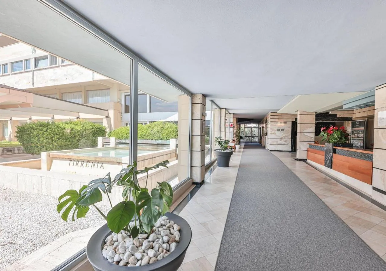 Area and facilities in Grand Hotel Continental