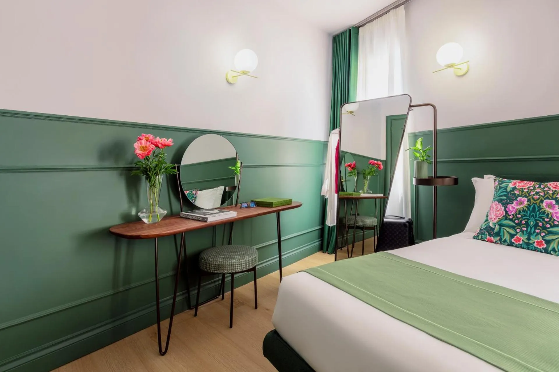 Photo of the whole room, Bed in Hotel Concordia