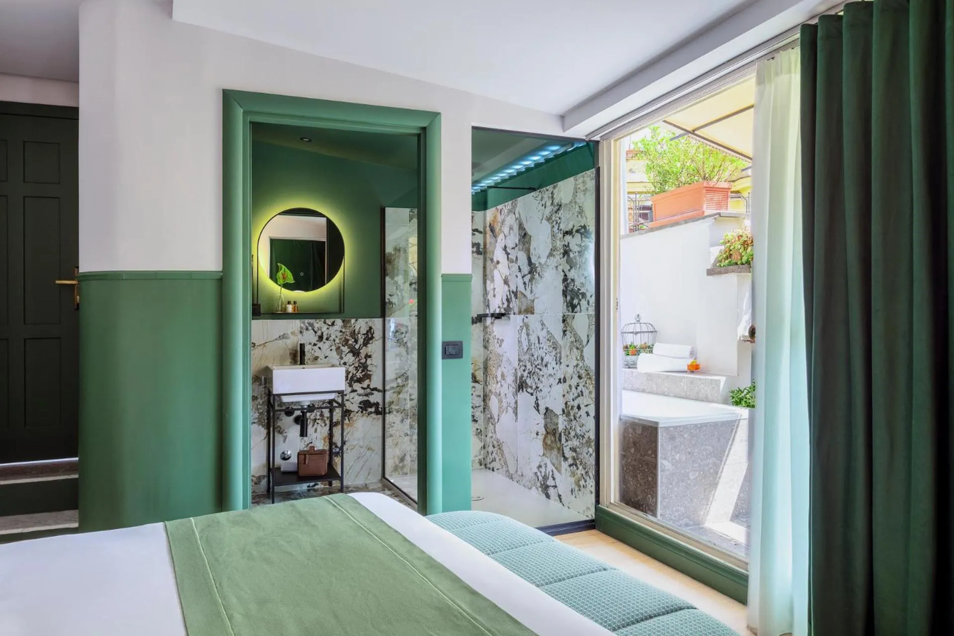 Photo of the whole room, Bed in Hotel Concordia