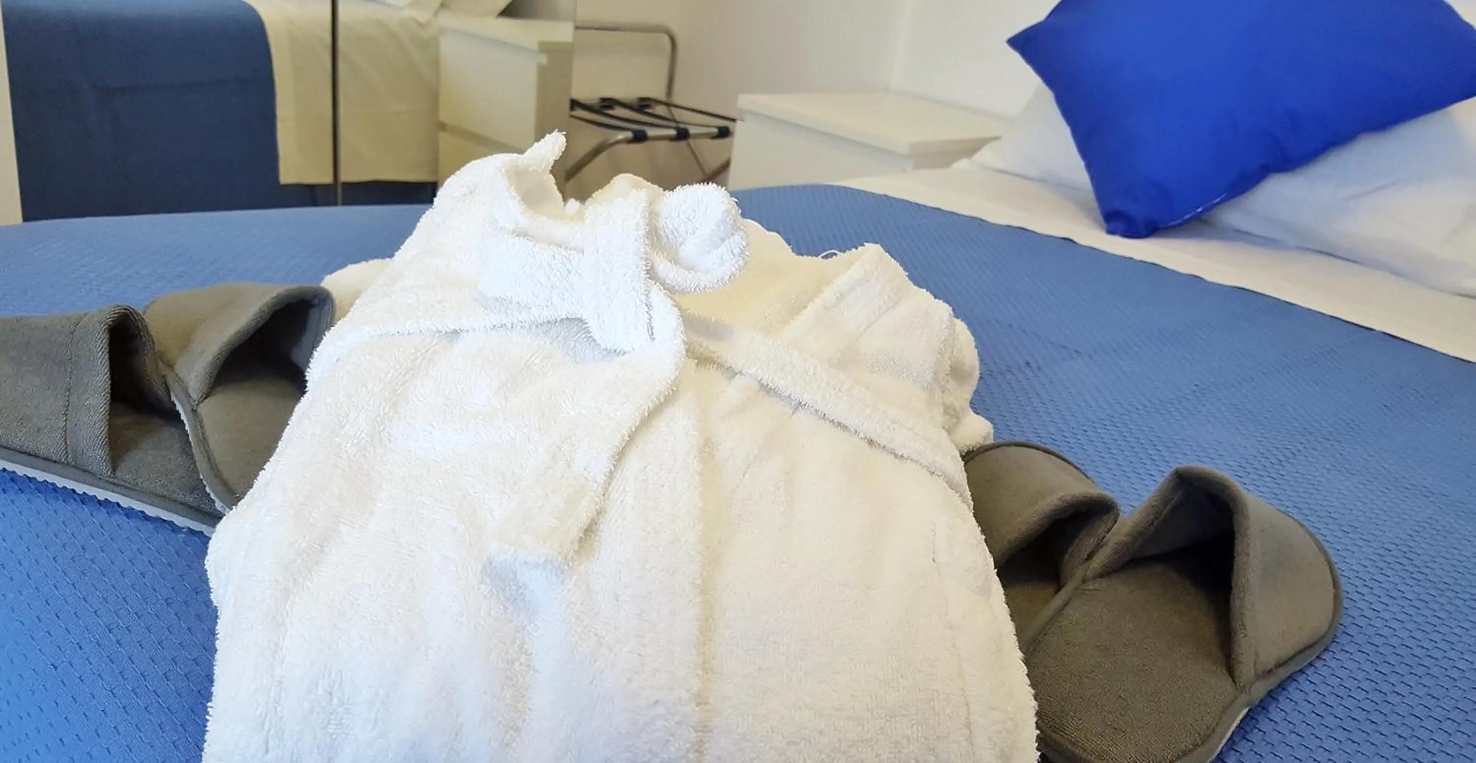 Other, Bed in Hotel Mare Blu -- boutique