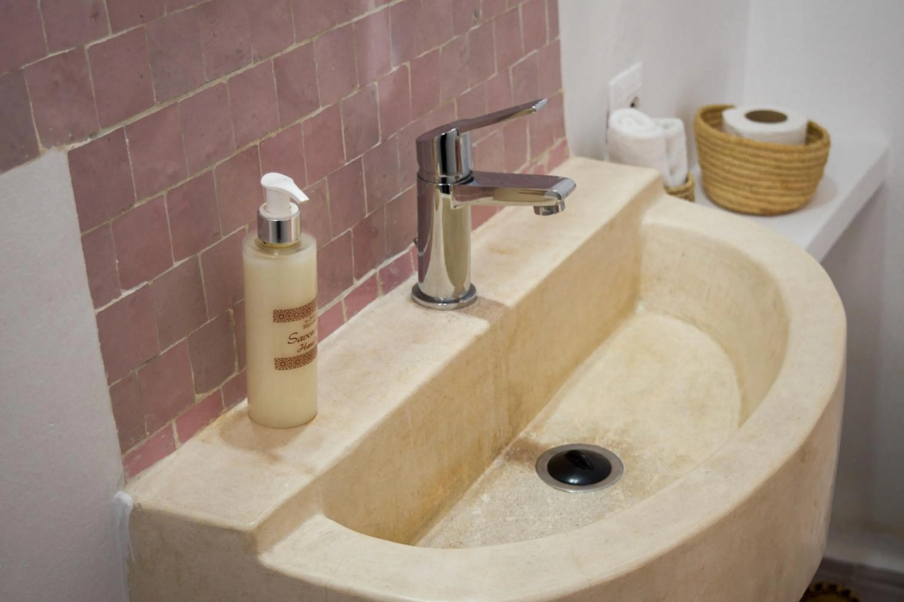 Bathroom in Riad Le Khan Mogador