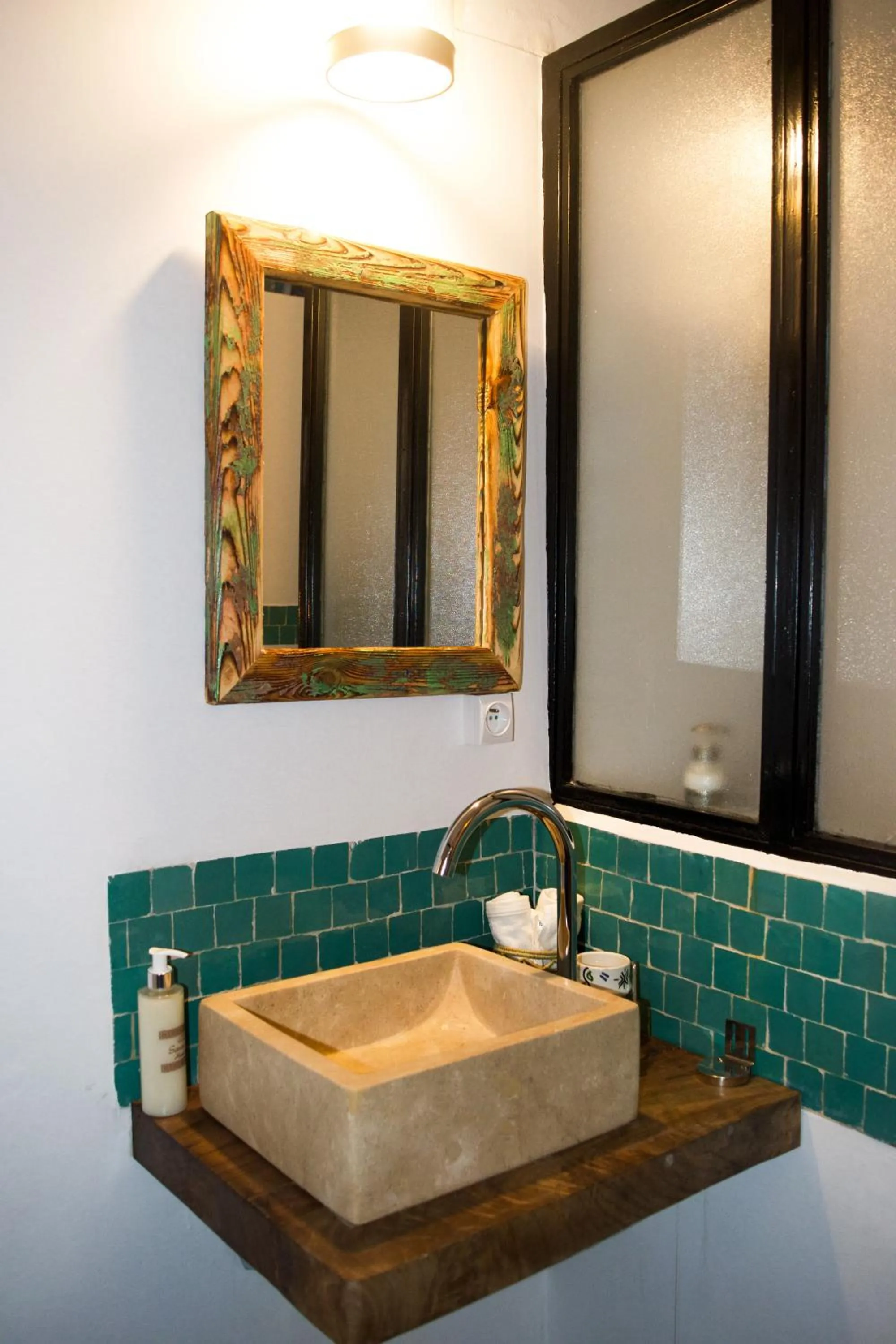 Bathroom in Riad Le Khan Mogador