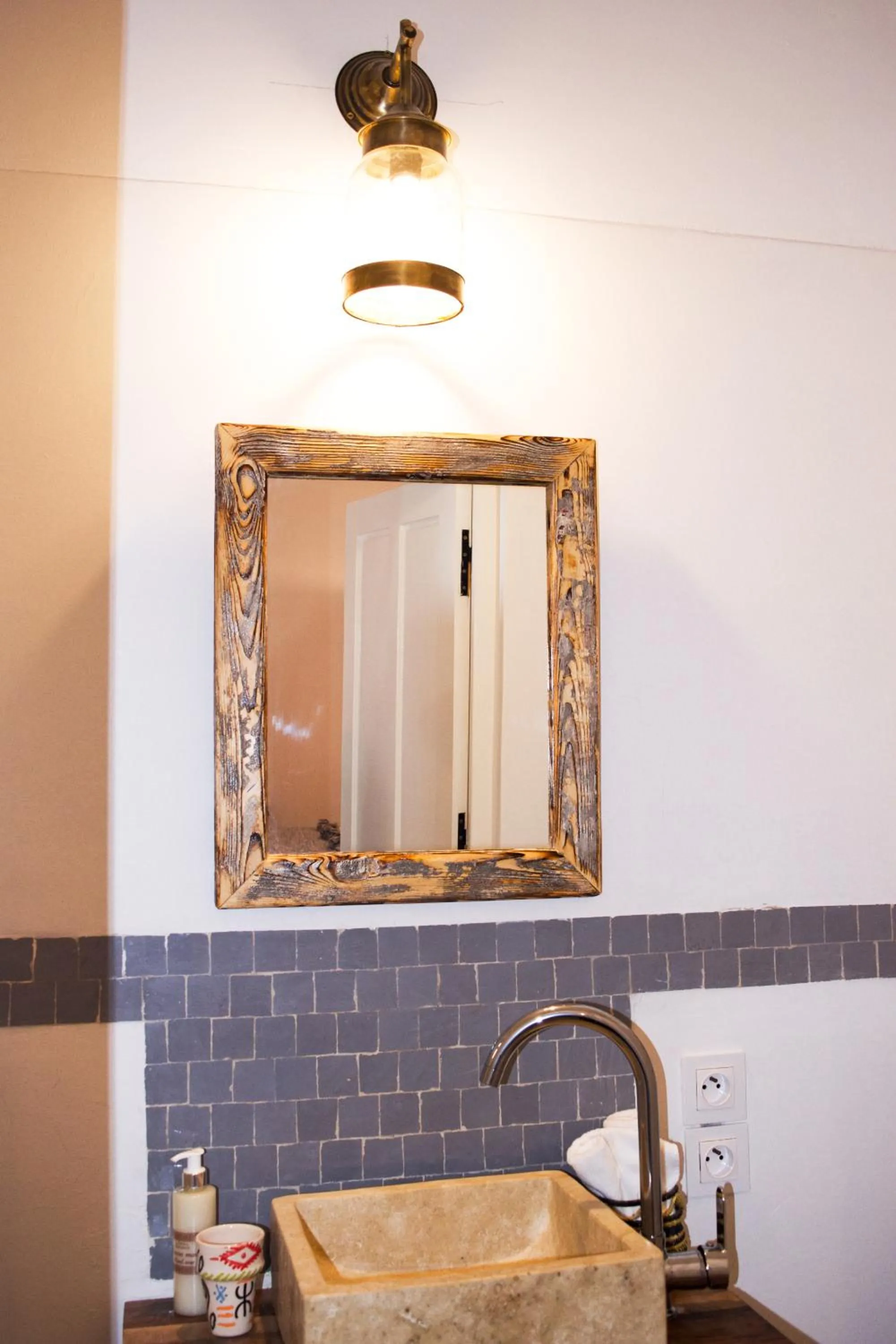 Bathroom in Riad Le Khan Mogador