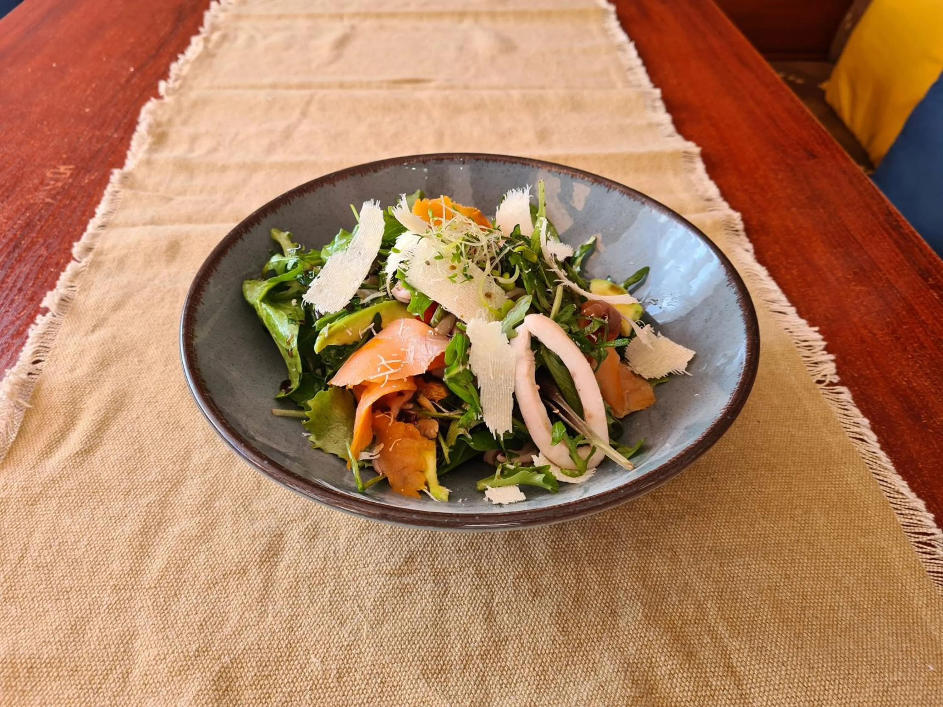 Restaurant/places to eat in HOTEL PARIS Relax Zone