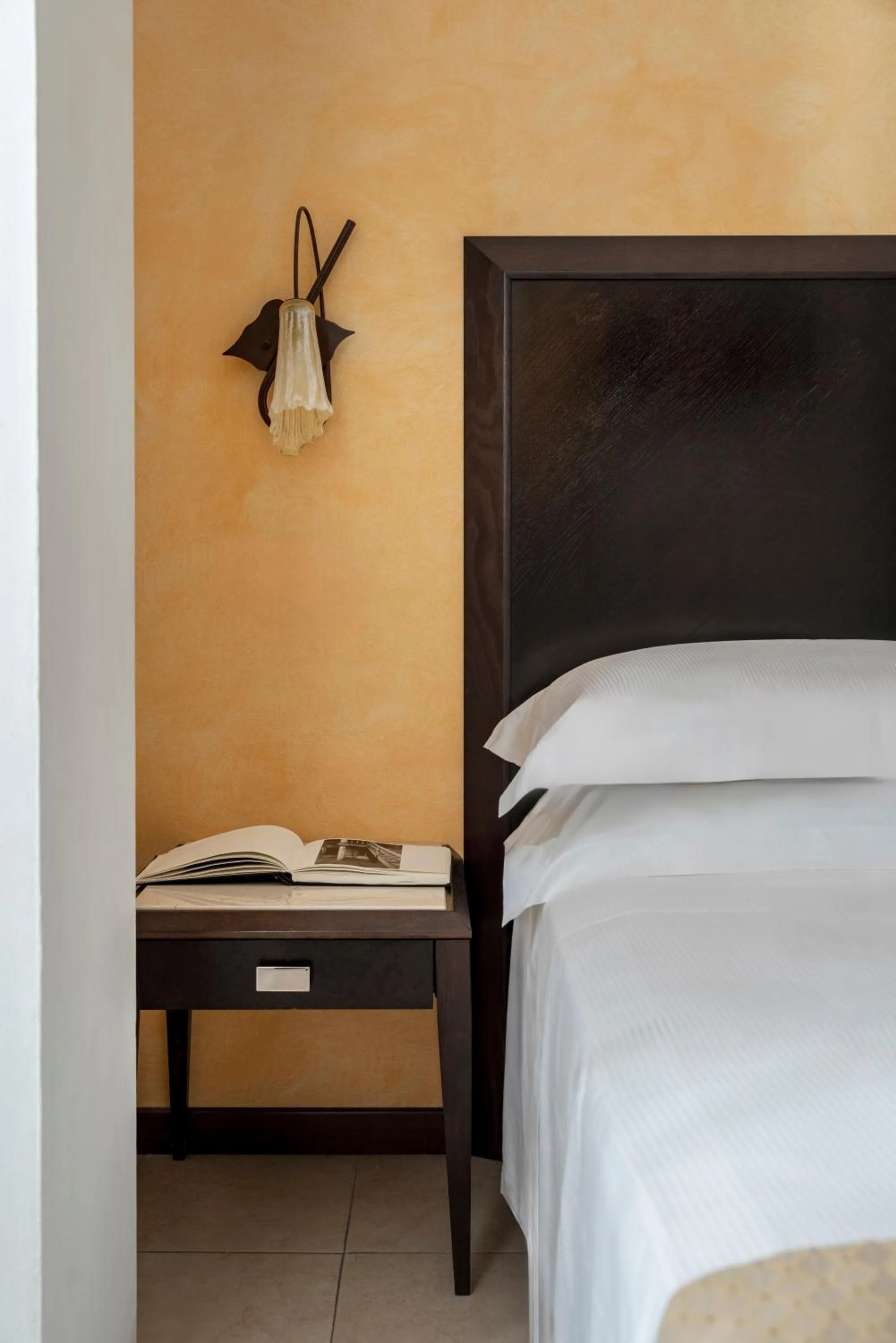 Bed in Hotel Du Soleil