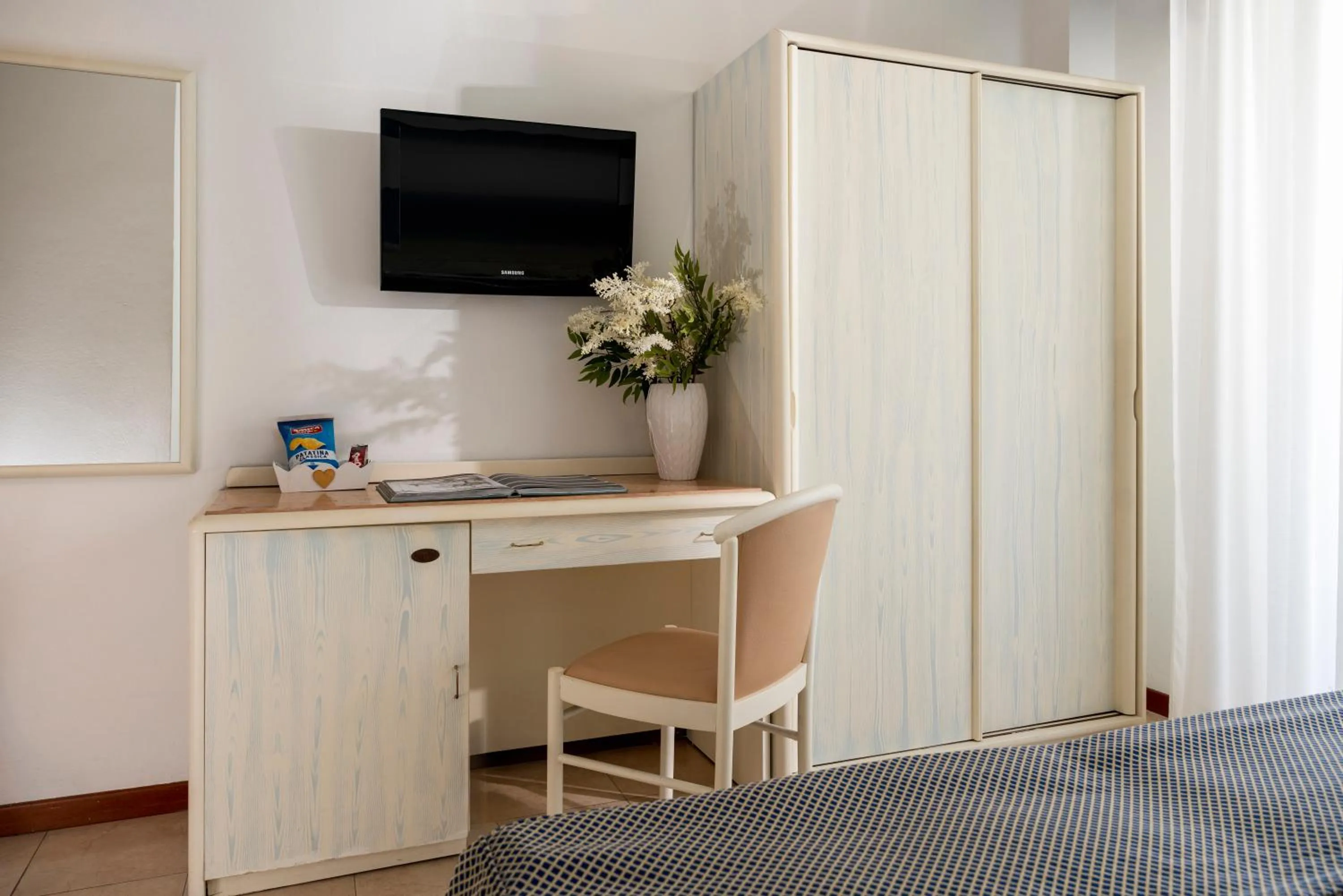 Bed in Hotel Du Soleil