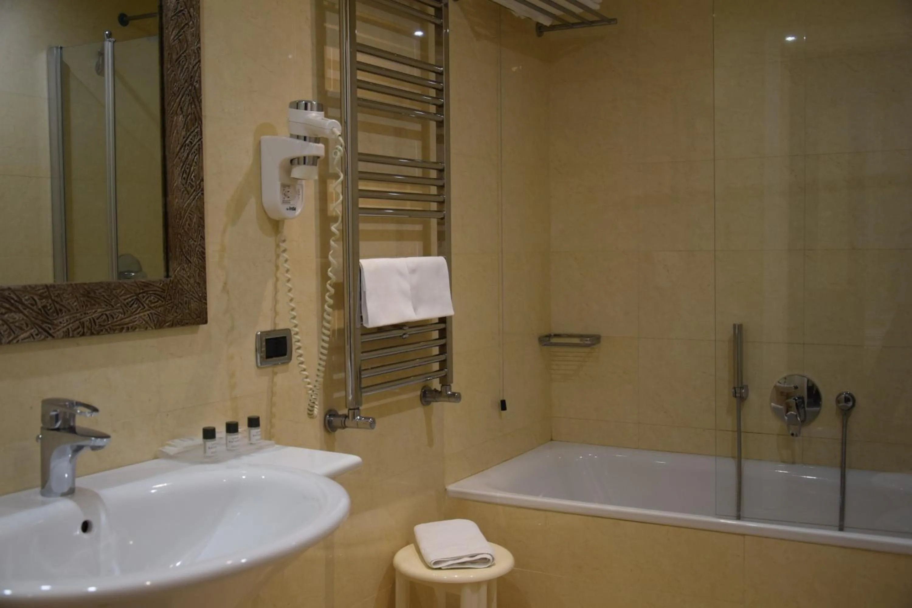 Bathroom in Hotel Perusia