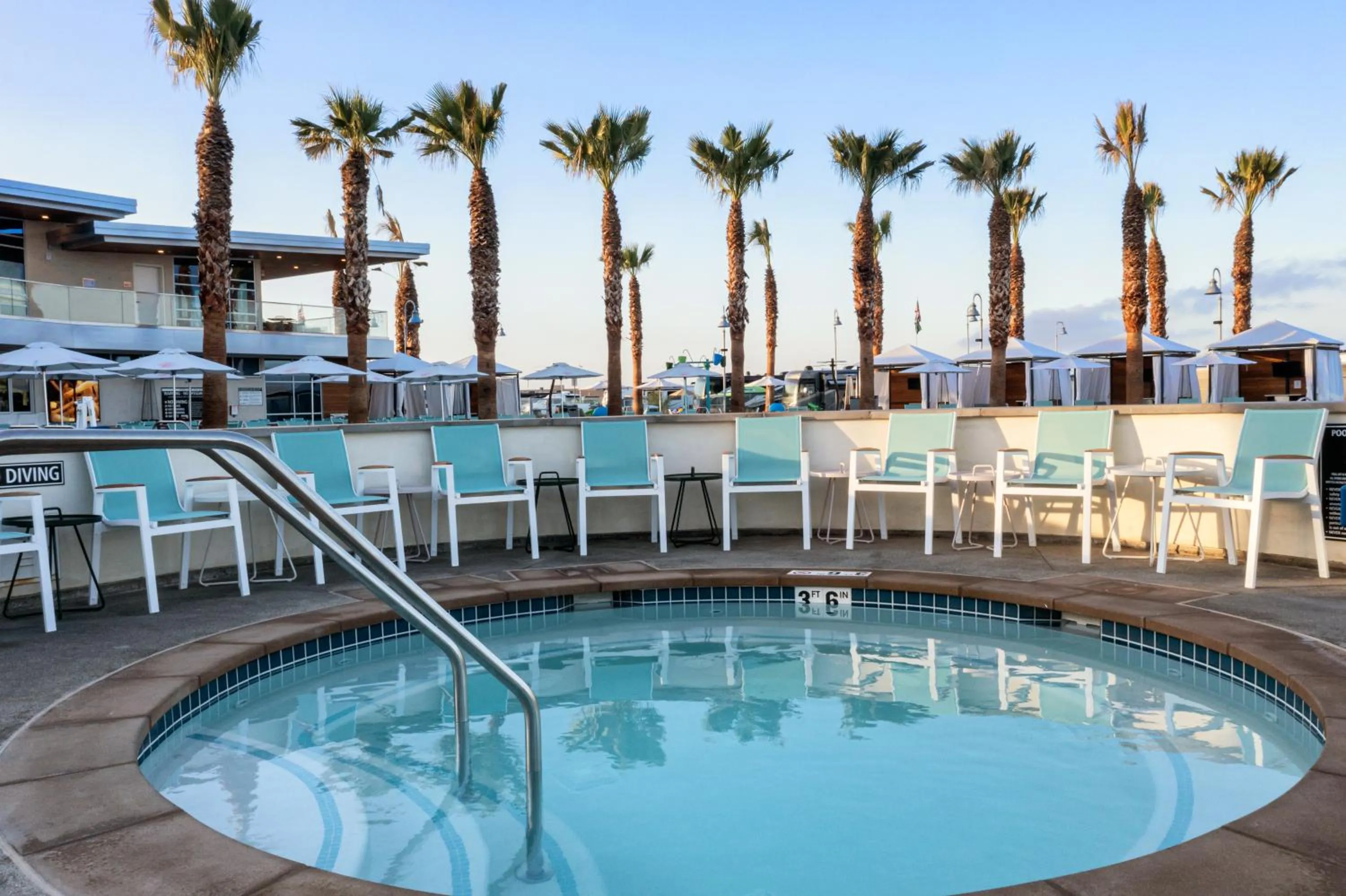 Hot Tub in Sun Outdoors San Diego Bay