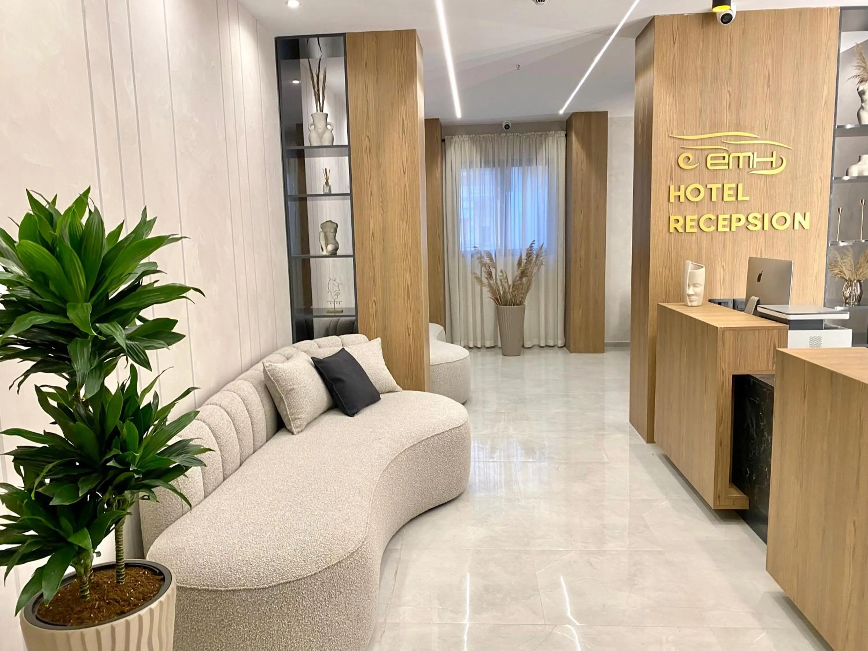 Lobby or reception in ELMAR HOTEL