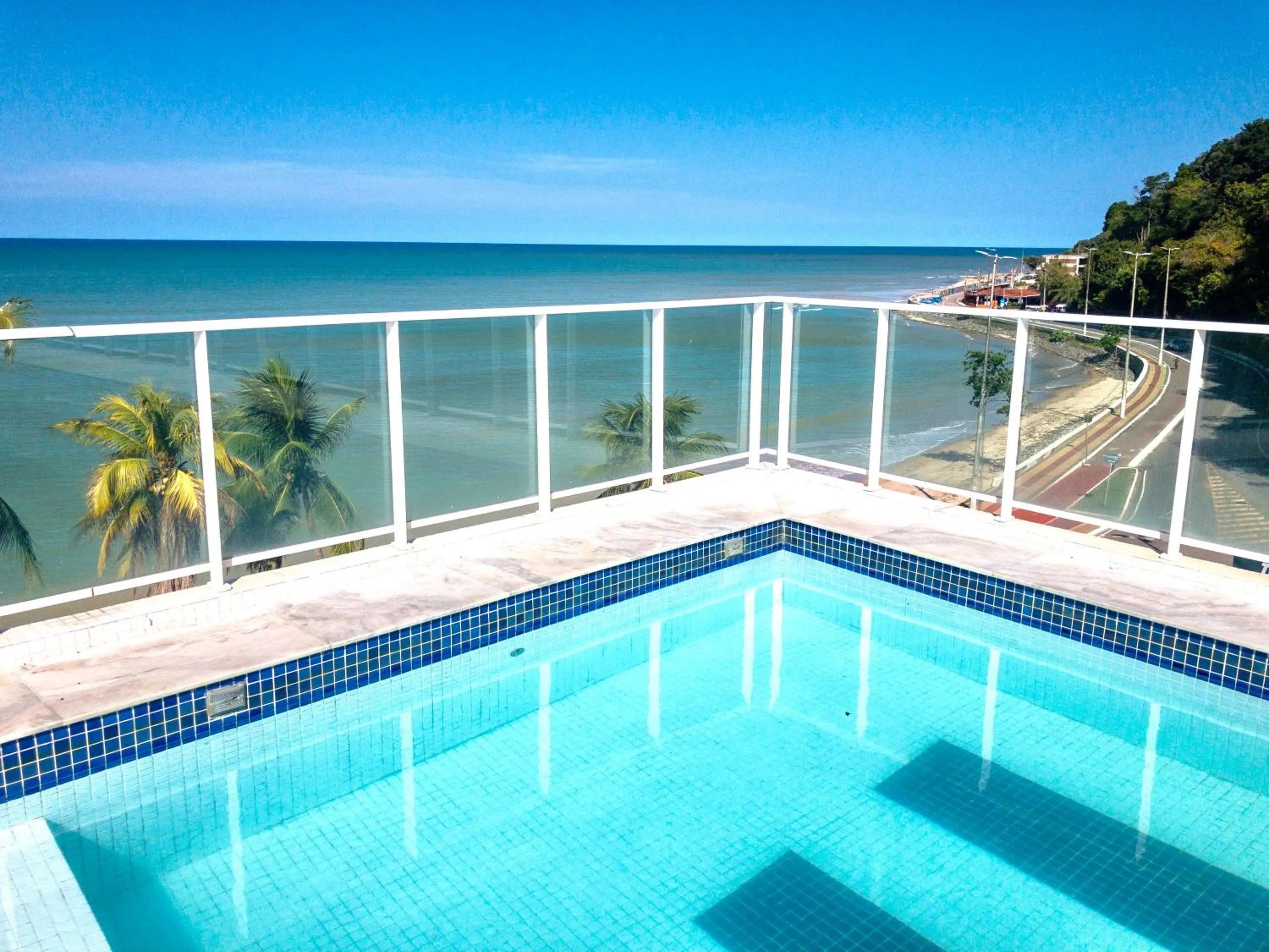 Pool view in BLUE SUNSET PREMIUM