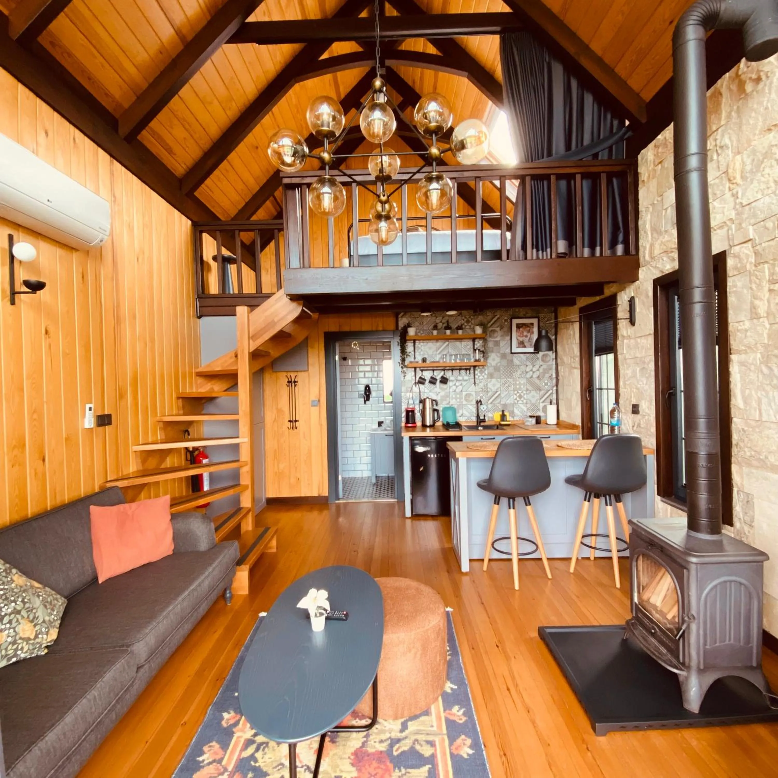 Photo of the whole room in Kartepe Panorama