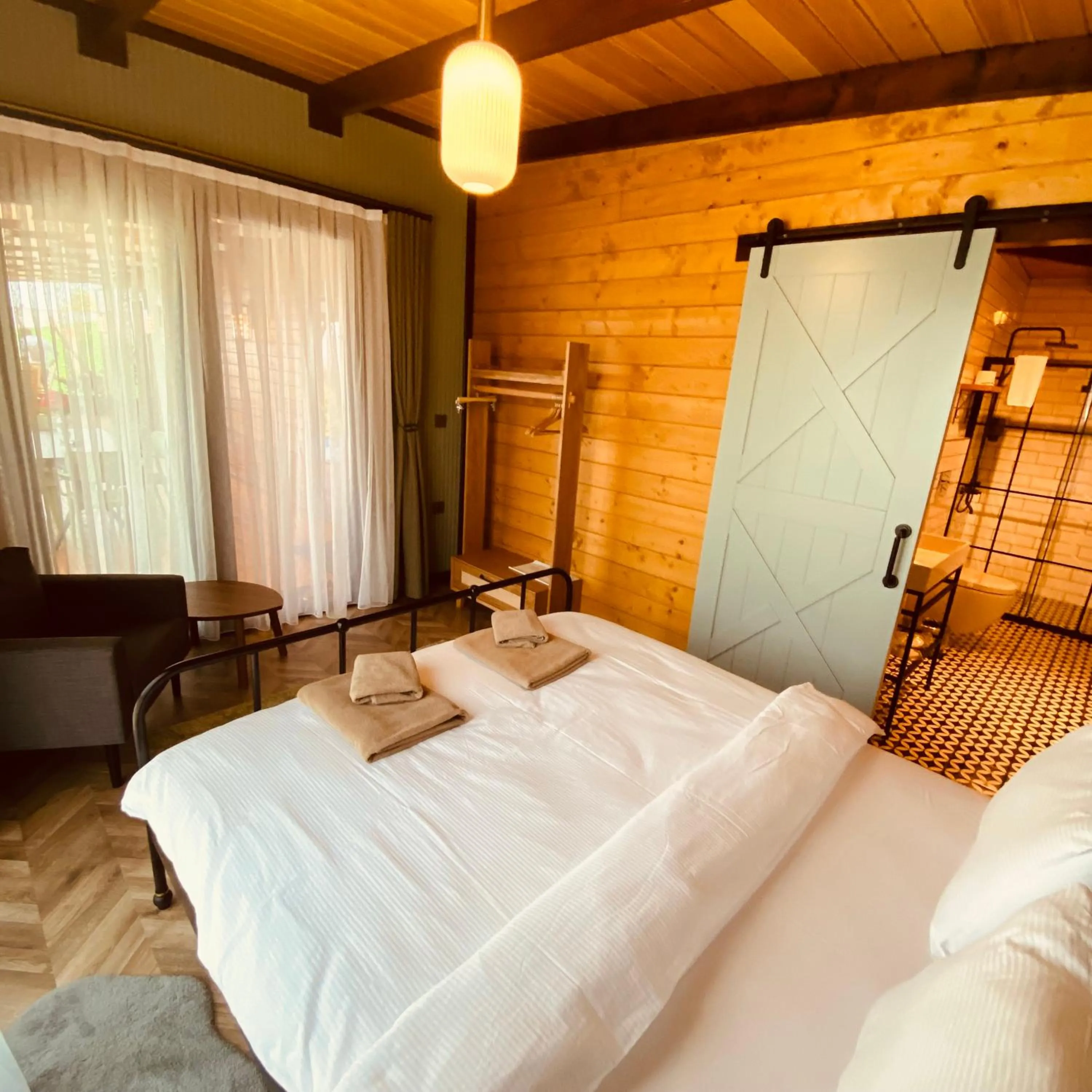 Photo of the whole room, Bed in Kartepe Panorama
