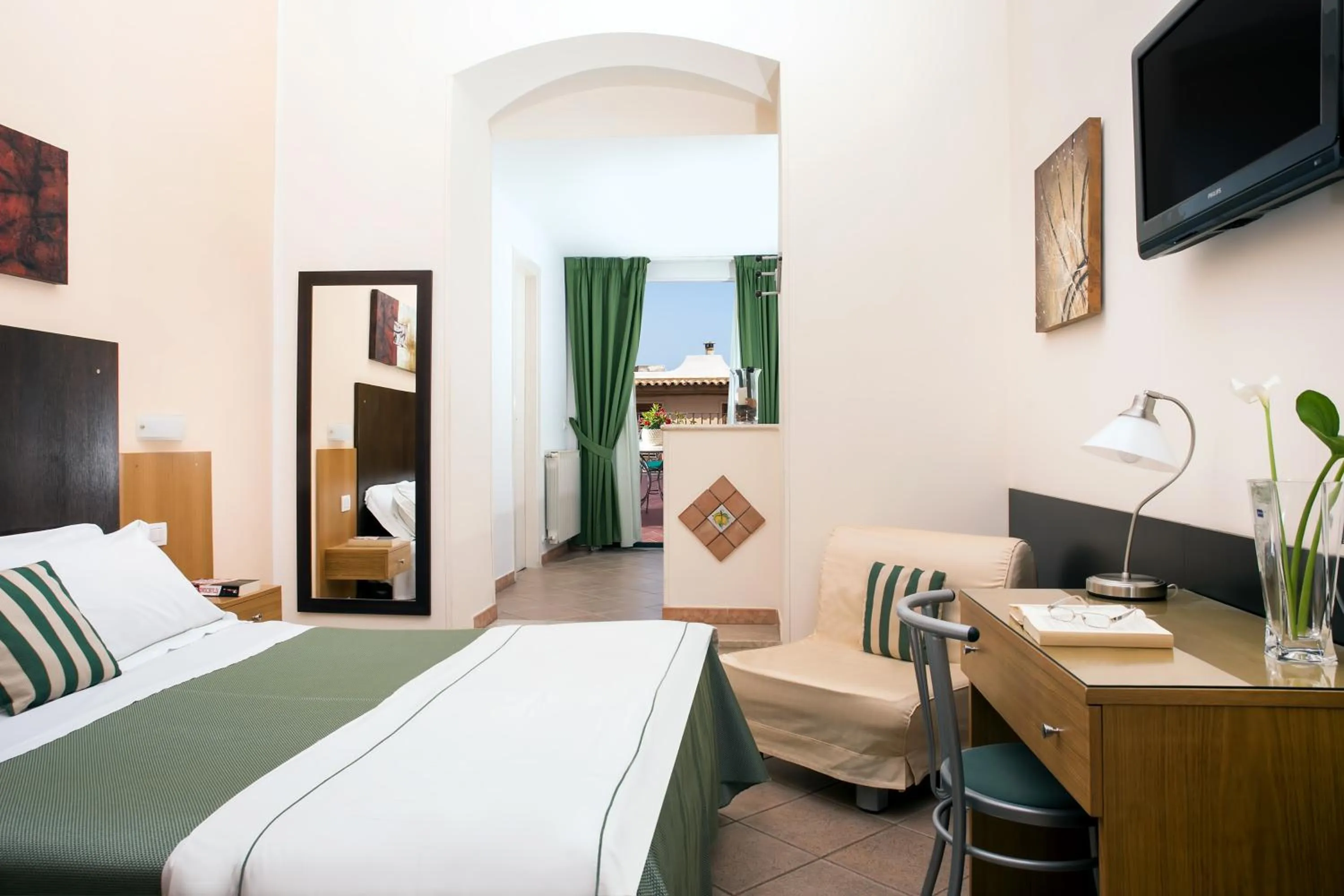 Bed in Hotel "La Pensione Svizzera"