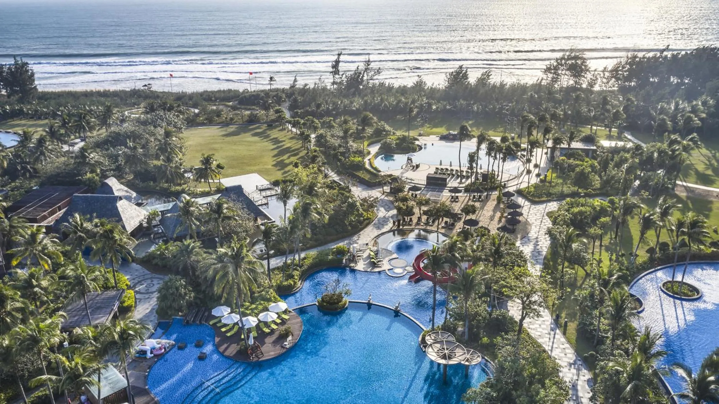 Beach in Wanda Realm Resort Sanya Haitang Bay