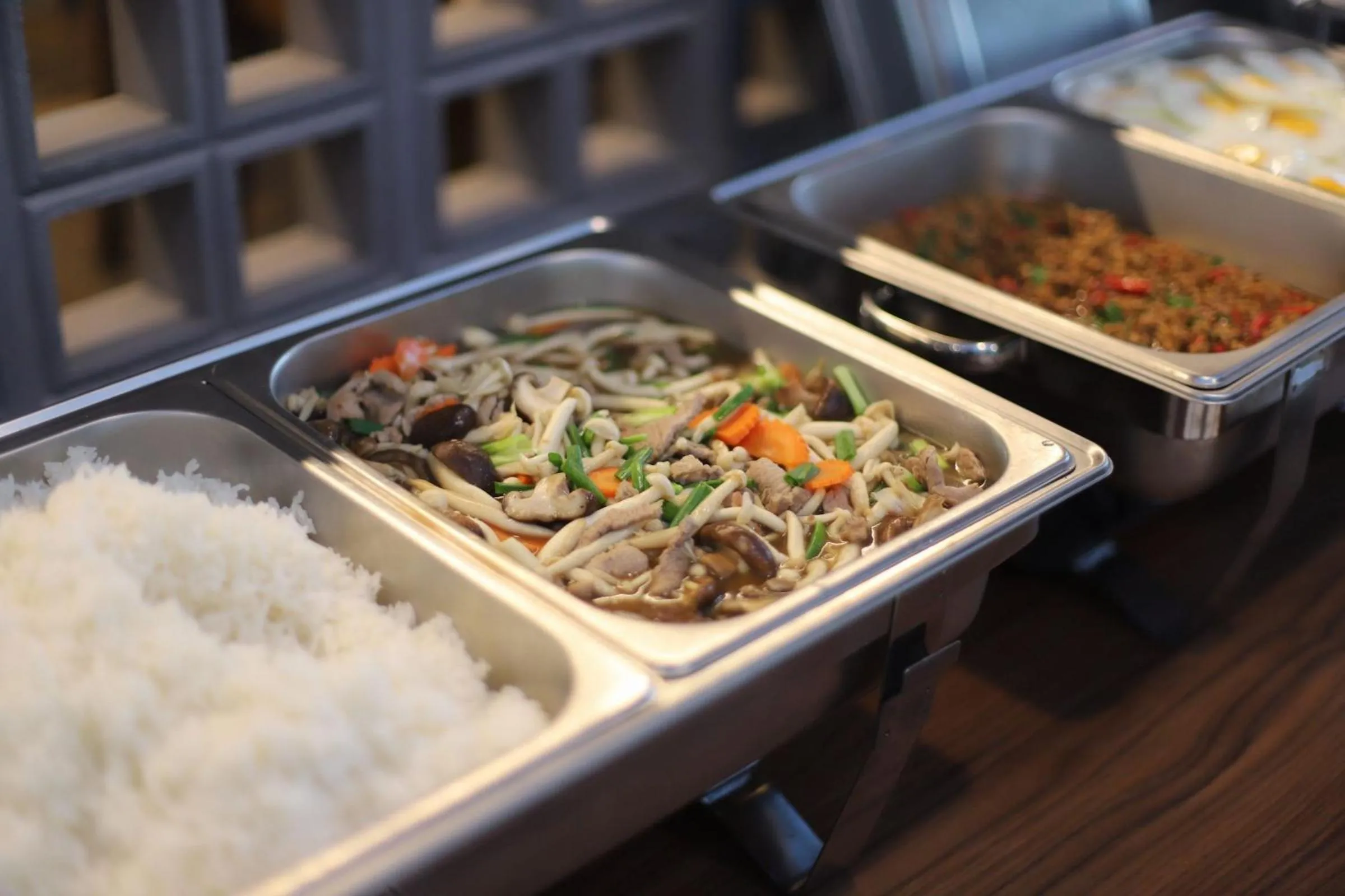 Breakfast in The Chamuang Forest